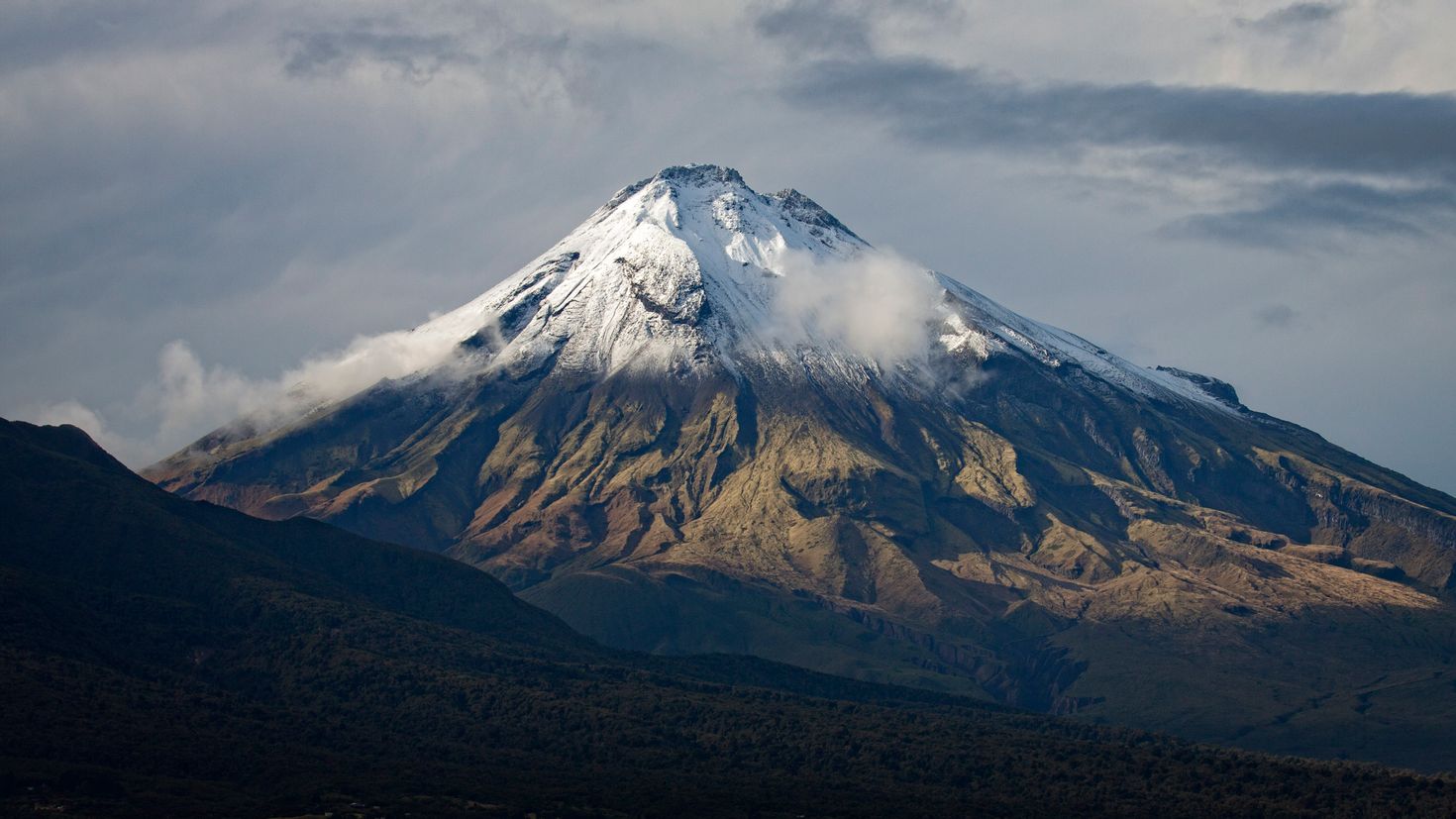 Гора магмаган Армения вулкан