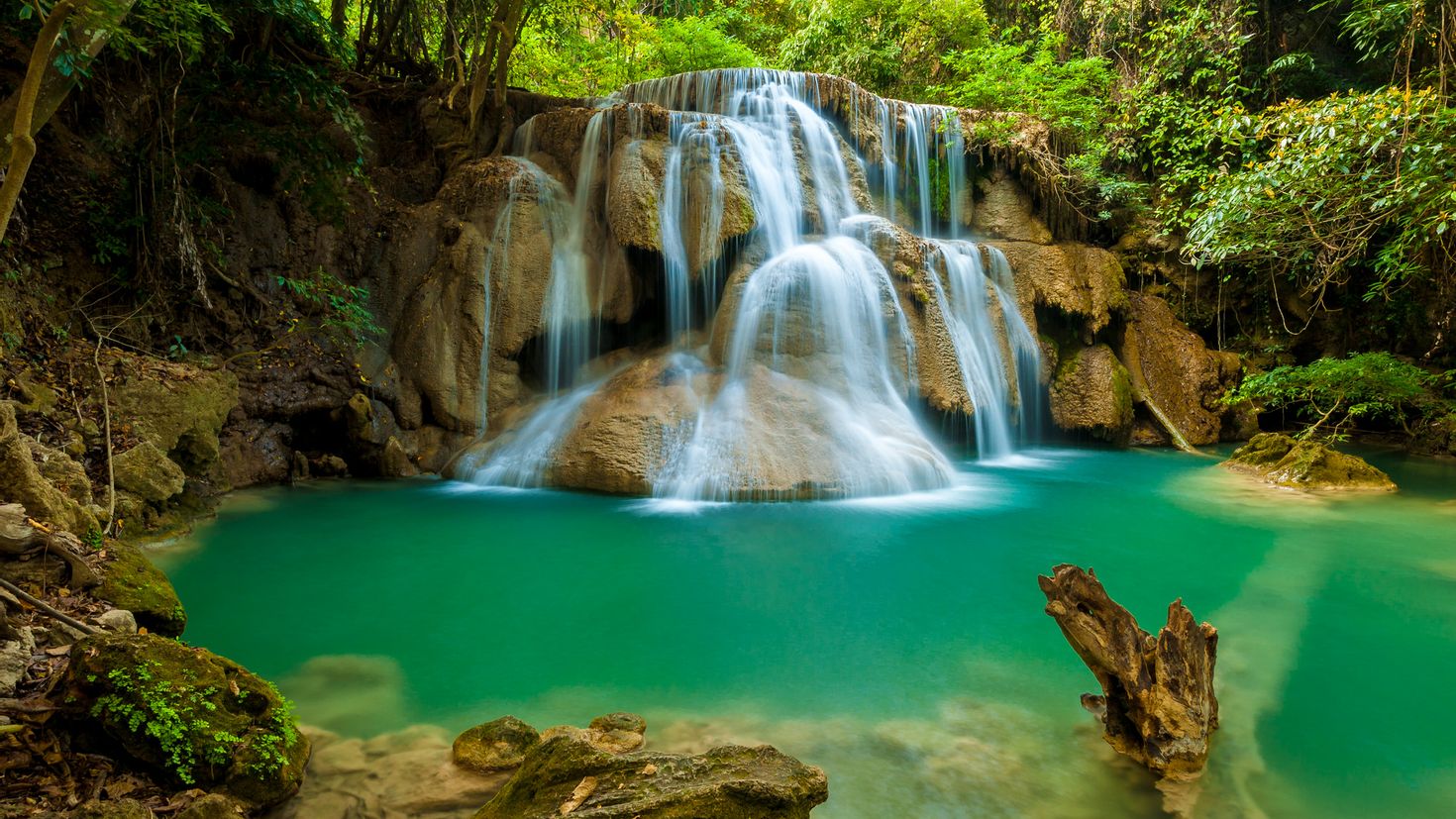 Природа Тайланда водопад