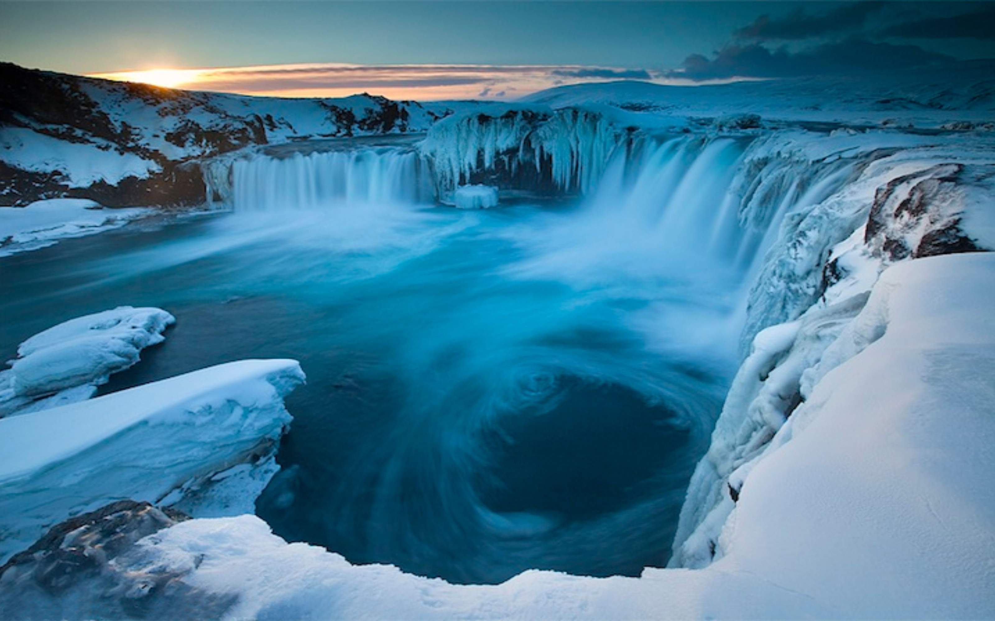 1502107 télécharger l'image islande, terre/nature, goðafoss, congelé, cascade, l'hiver - fonds d'écran et économiseurs d'écran gratuits