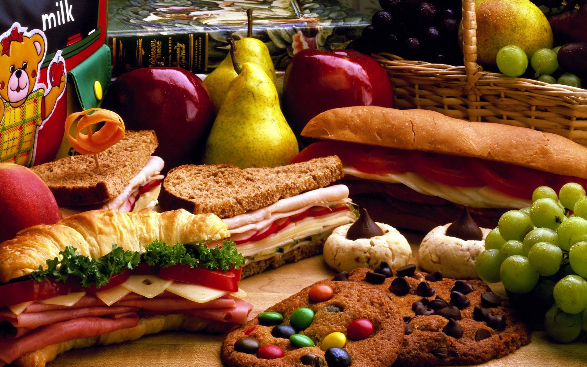 sandwiches, fruits, food, cookies, picnic, lunch Free Stock Photo