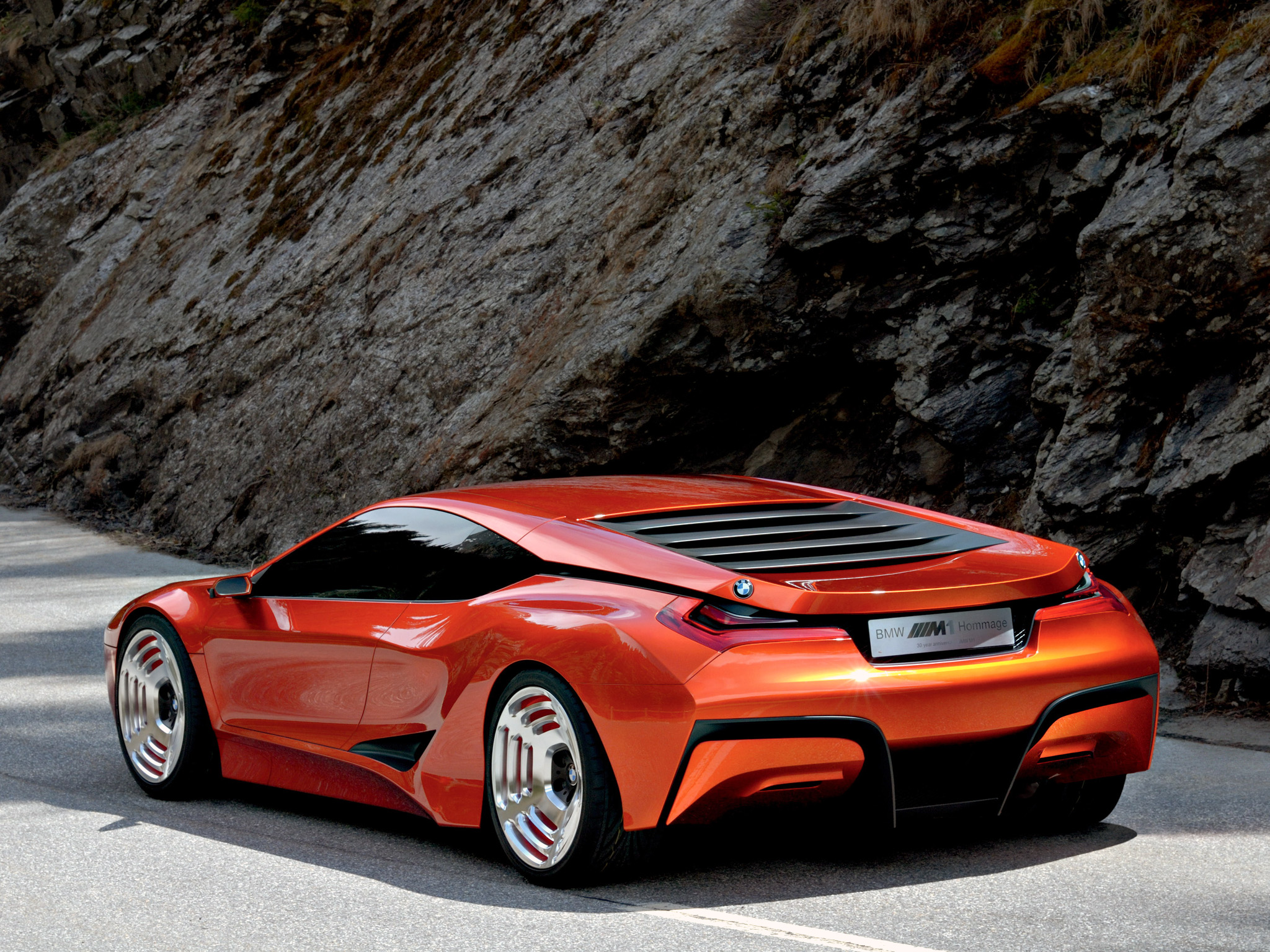 New машины. BMW m1. Машина БМВ м10. БМВ суперкар. BMW m1 hommage Concept 2008.