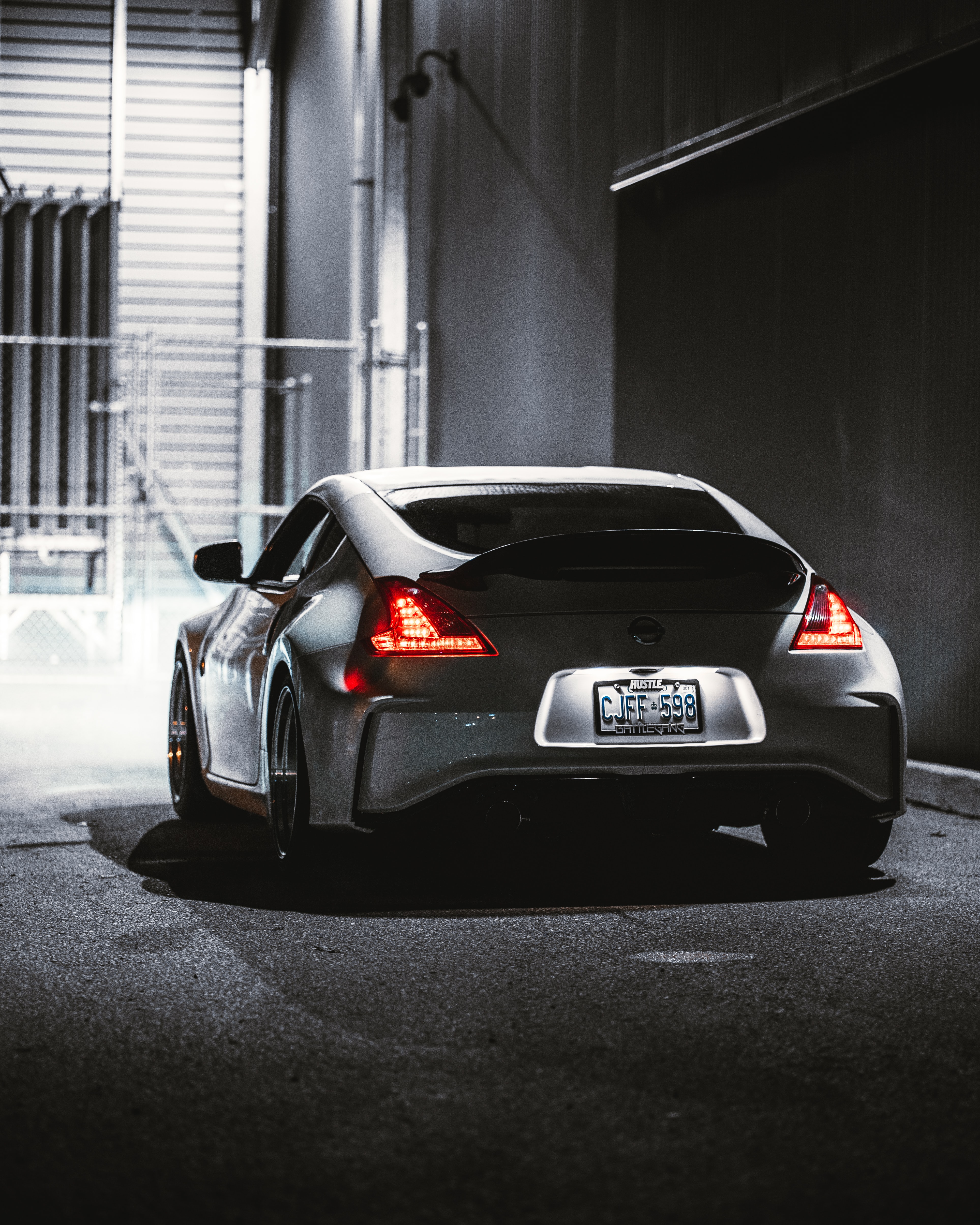Download mobile wallpaper Nissan 370Z, Back View, Car, Rear View, Cars, Sports, Nissan, Sports Car for free.
