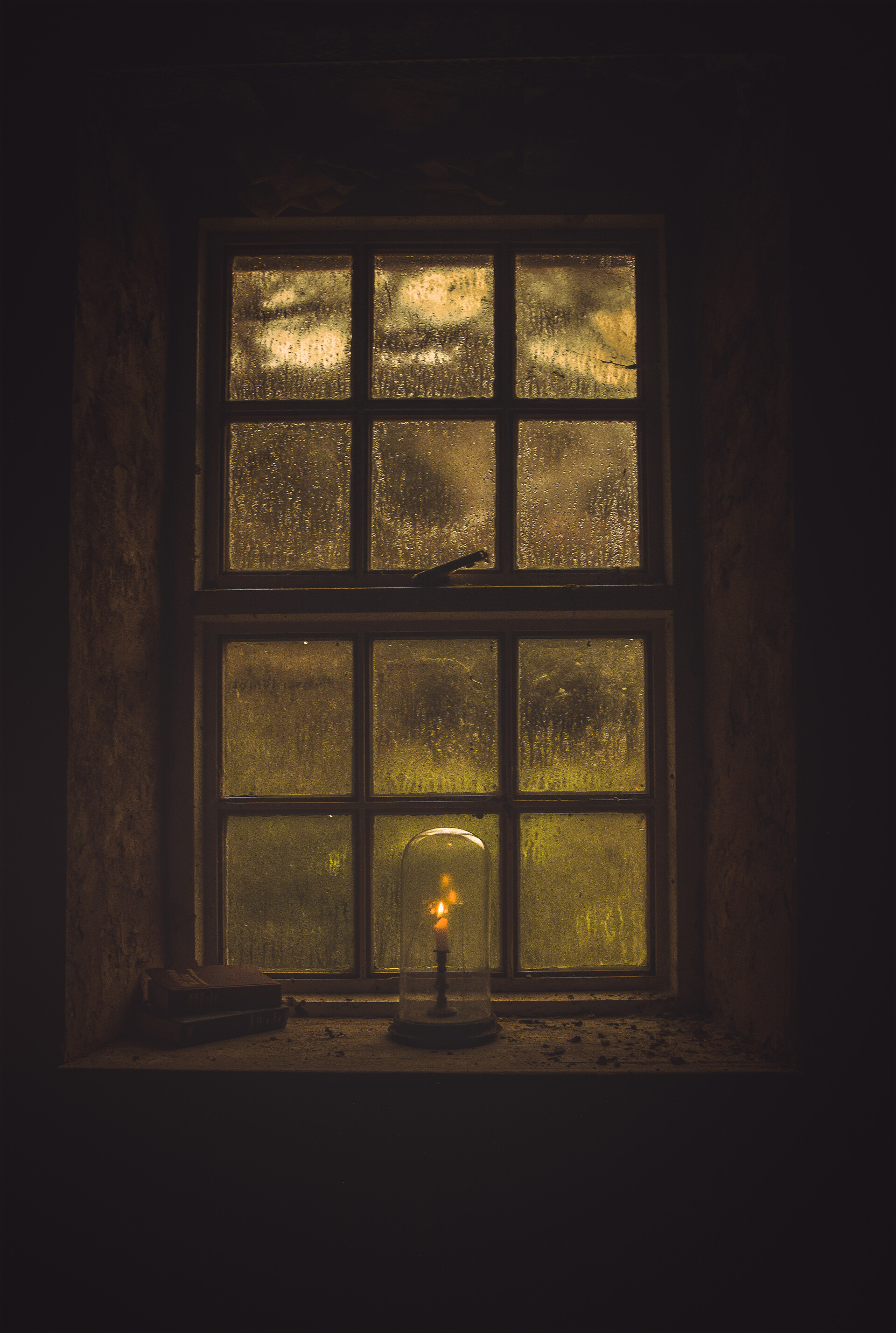 window, dark, candle phone background