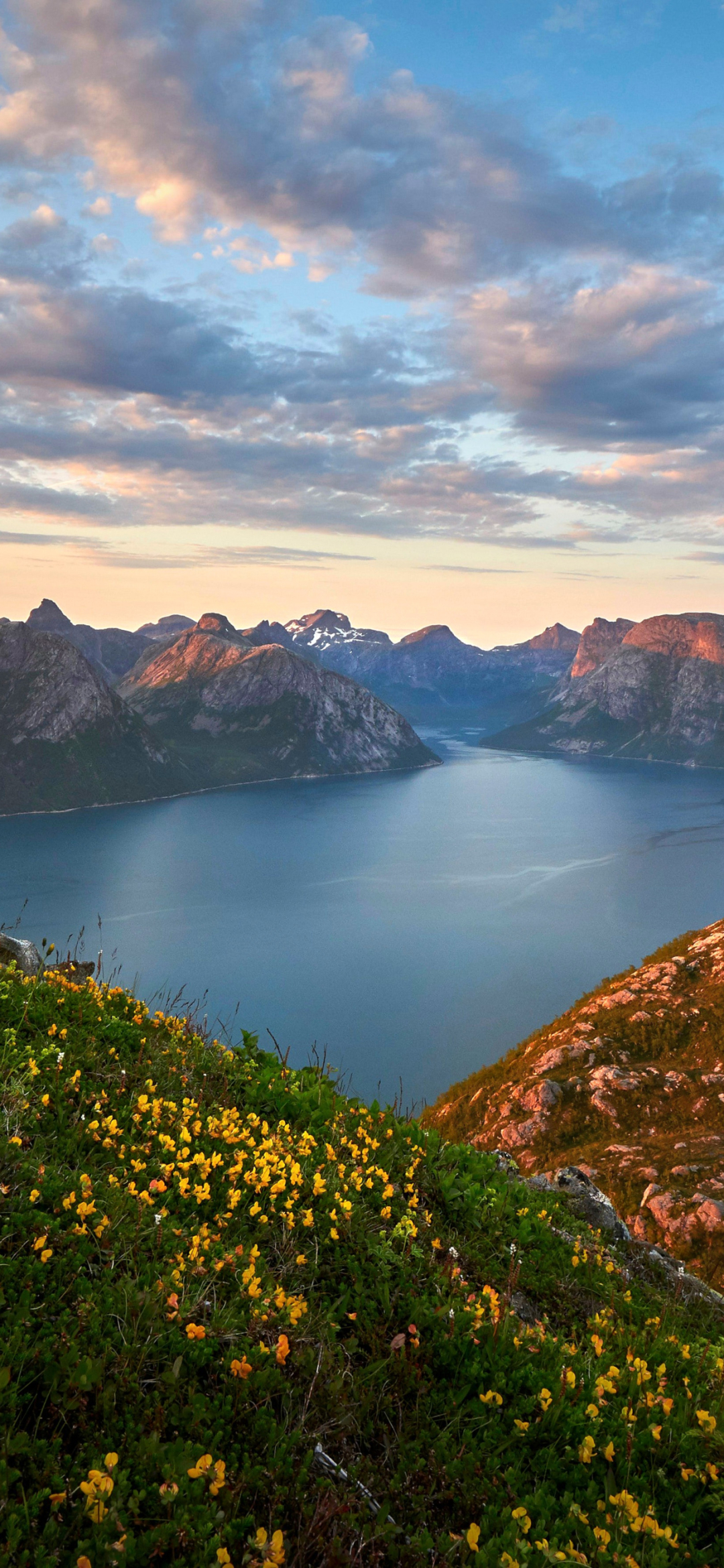 Téléchargez des papiers peints mobile Montagnes, Montagne, Norvège, Nuage, Terre/nature gratuitement.