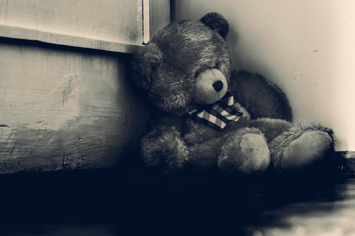 teddy bear, dark, black & white, emo, stuffed animal