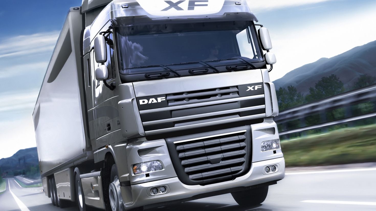 Телефон транспортной компании. Фура Даф 105. КАМАЗ DAF XF. DAF XF 2006. Грузовая машина Даф 105 категория е.