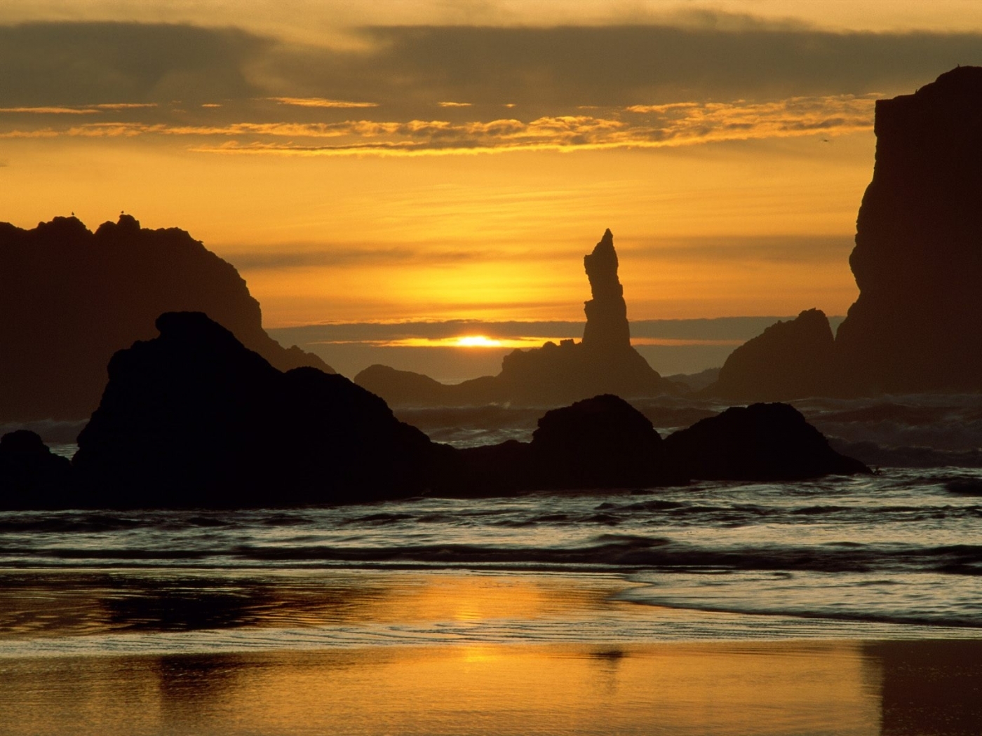 Download mobile wallpaper Sunset, Landscape, Sea, Nature for free.