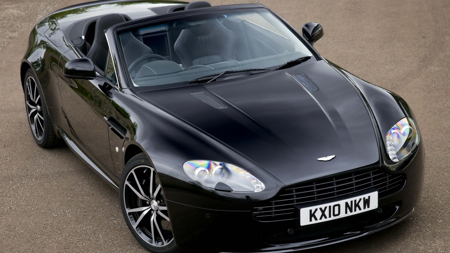 Aston Martin db9 Vantage