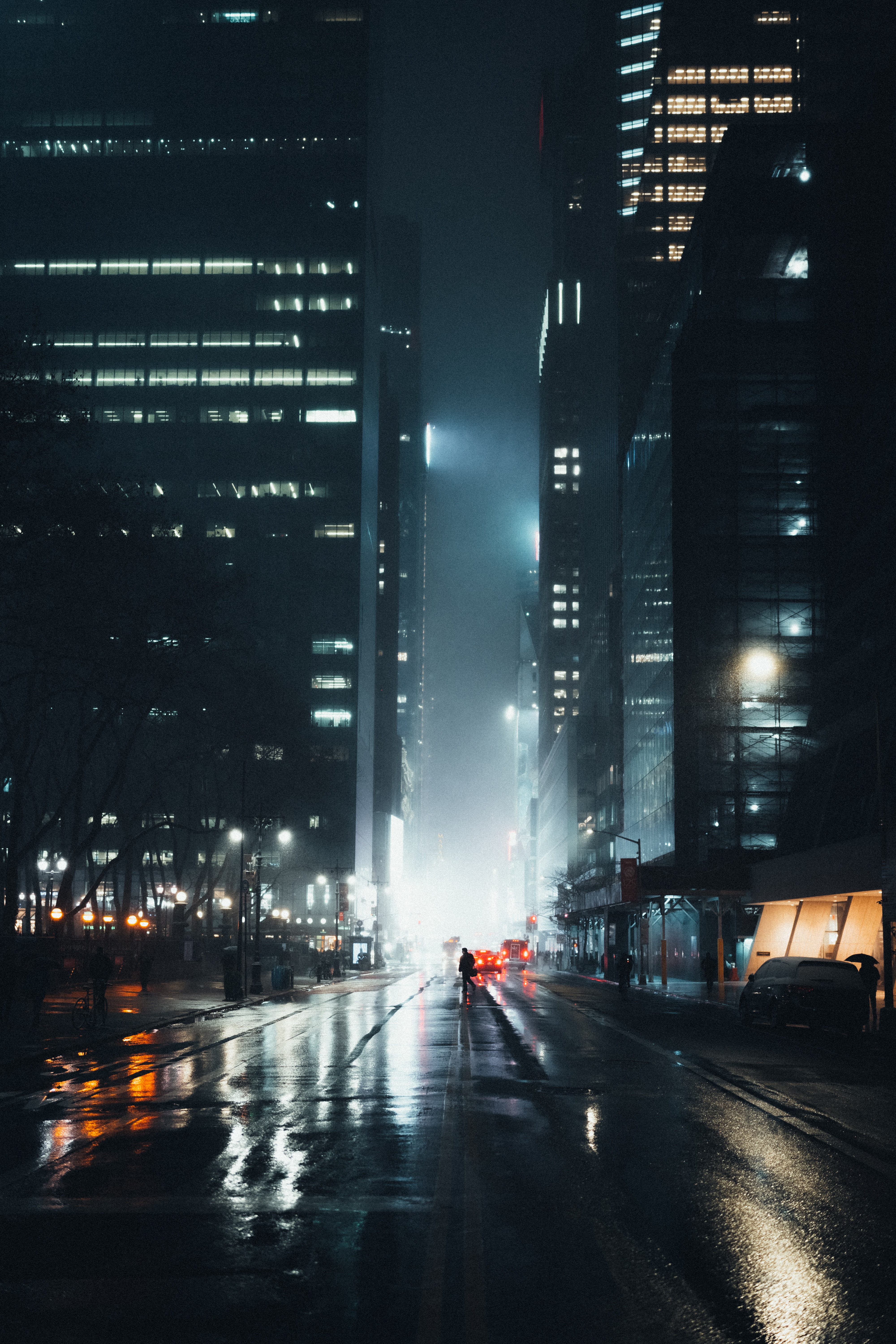 Horizontal Wallpaper street, night, city, dark, shine, light, silhouette, fog