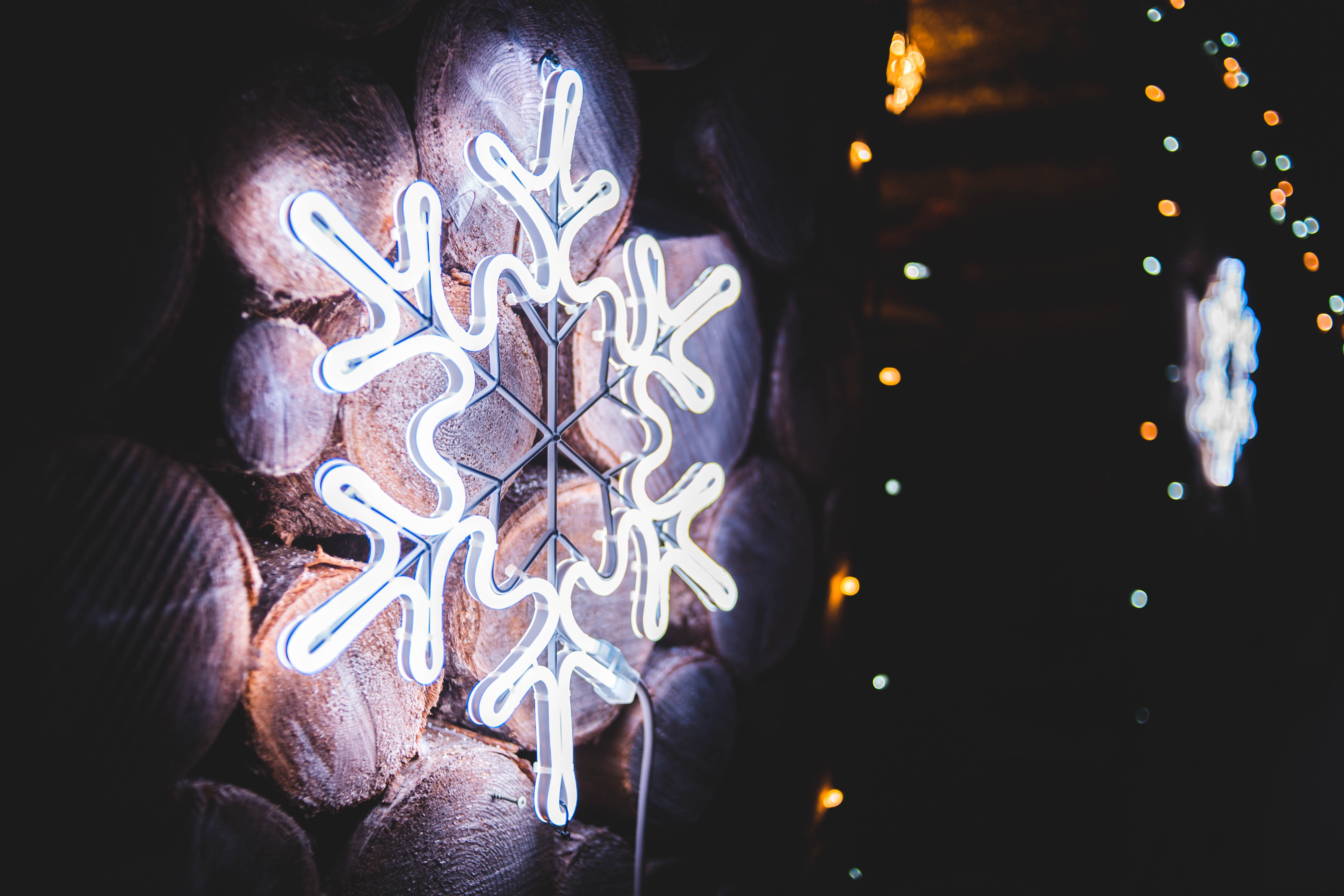 Download mobile wallpaper Snowflake, Decoration, Holidays, Glow, Light, Neon, Shine for free.