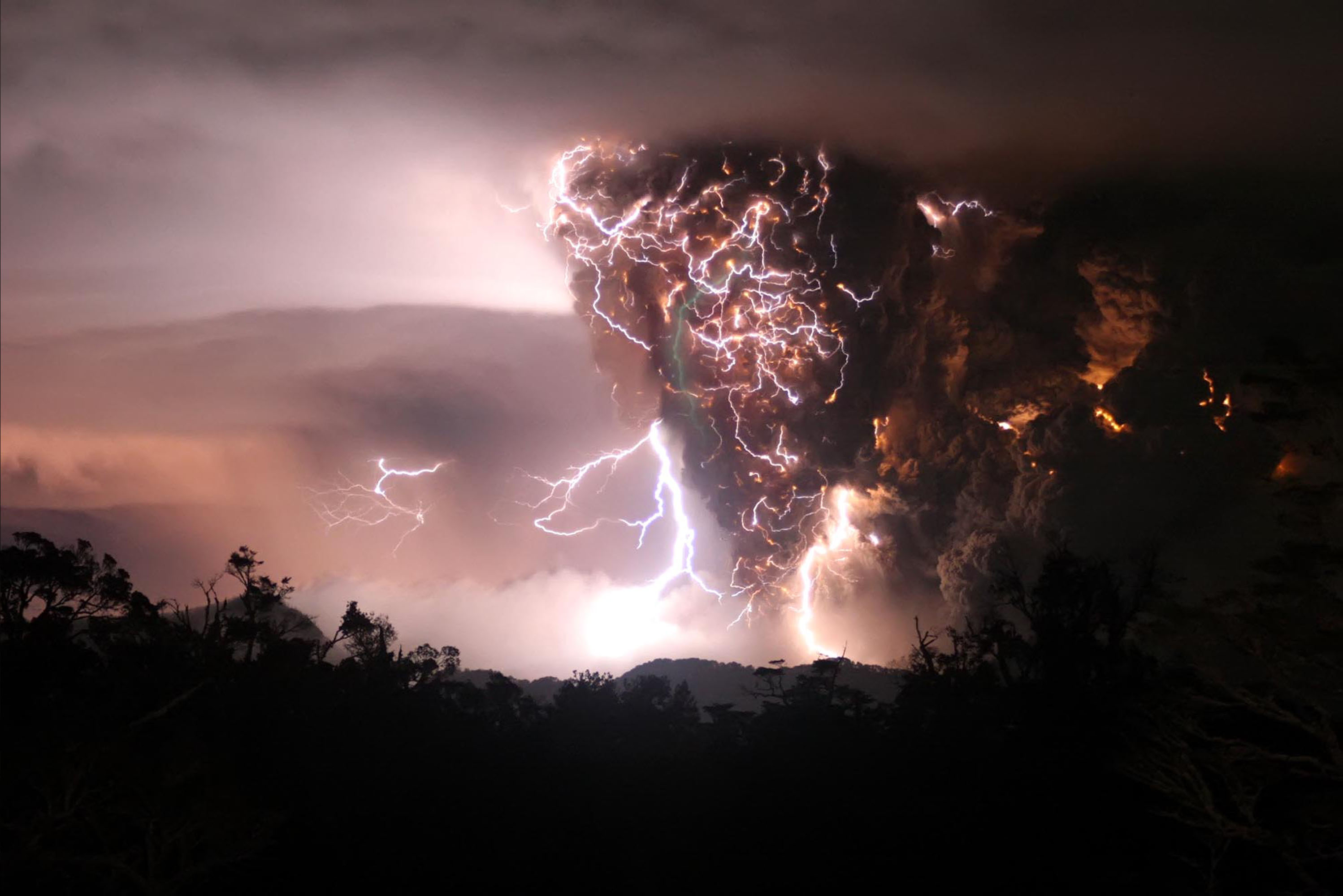 photography, volcano, lightning, eruption 5K