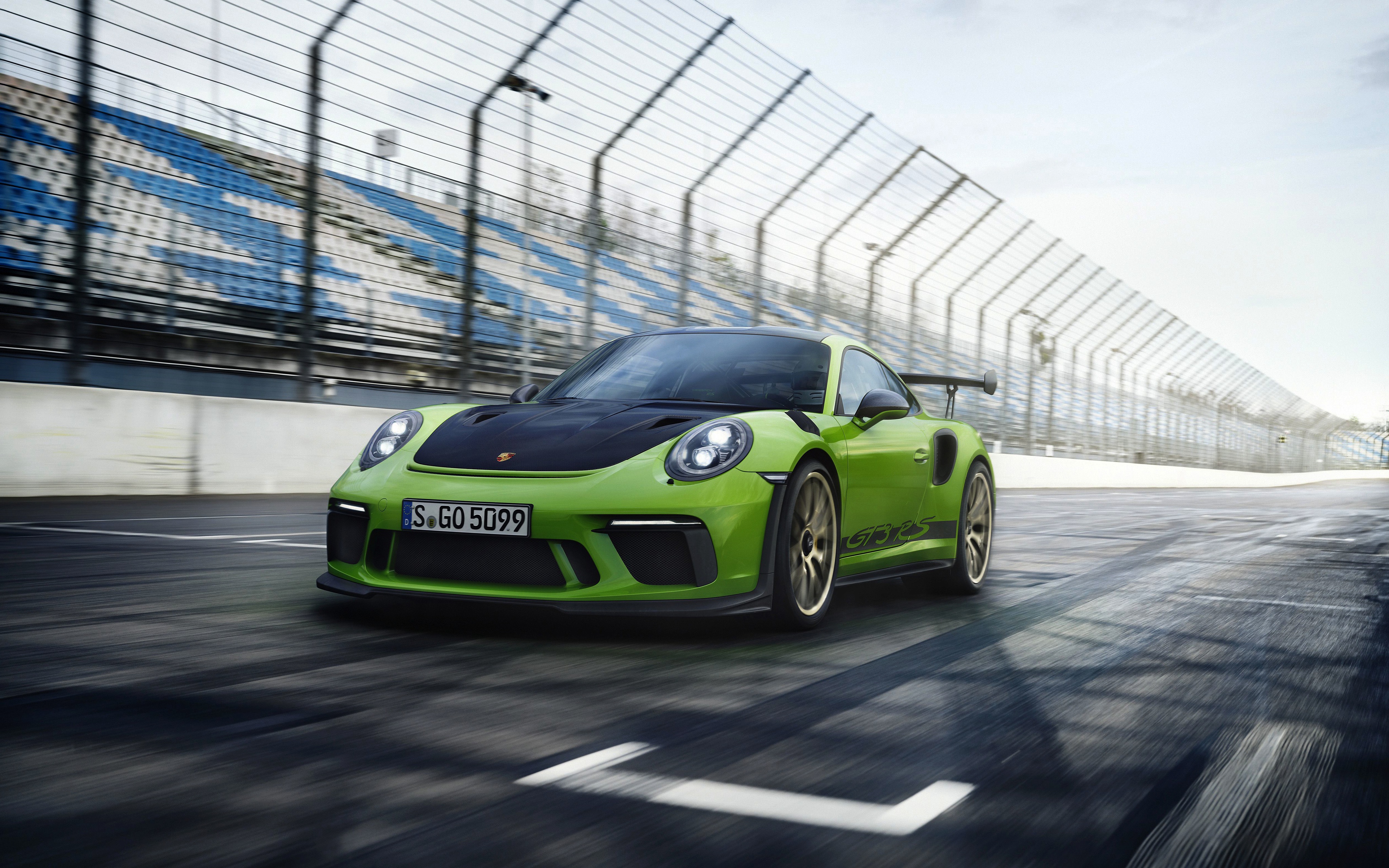 Порше 911 gt3 RS зеленый