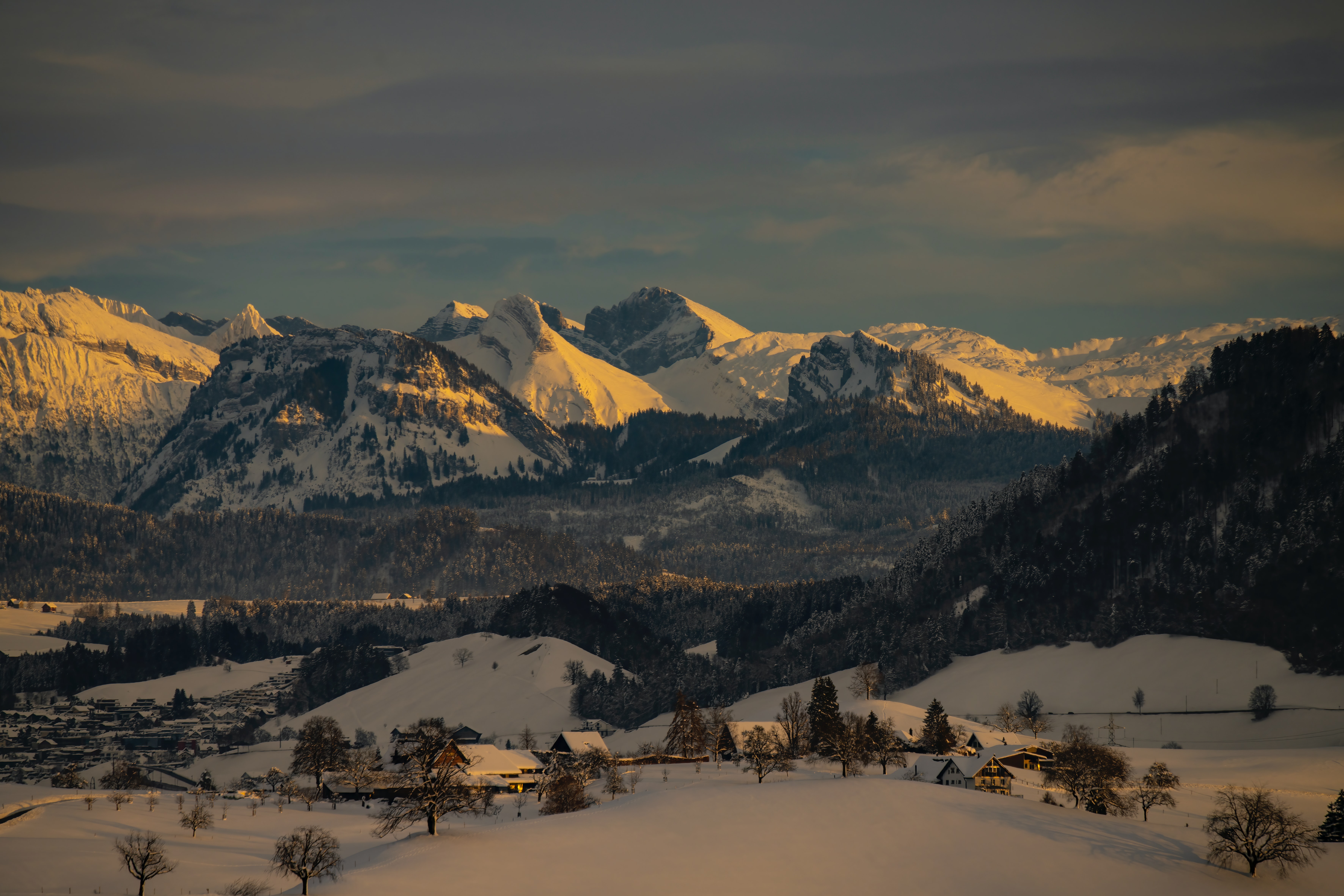 Laden Sie das Natur, Schnee, Häuser, Mountains, Winter-Bild kostenlos auf Ihren PC-Desktop herunter
