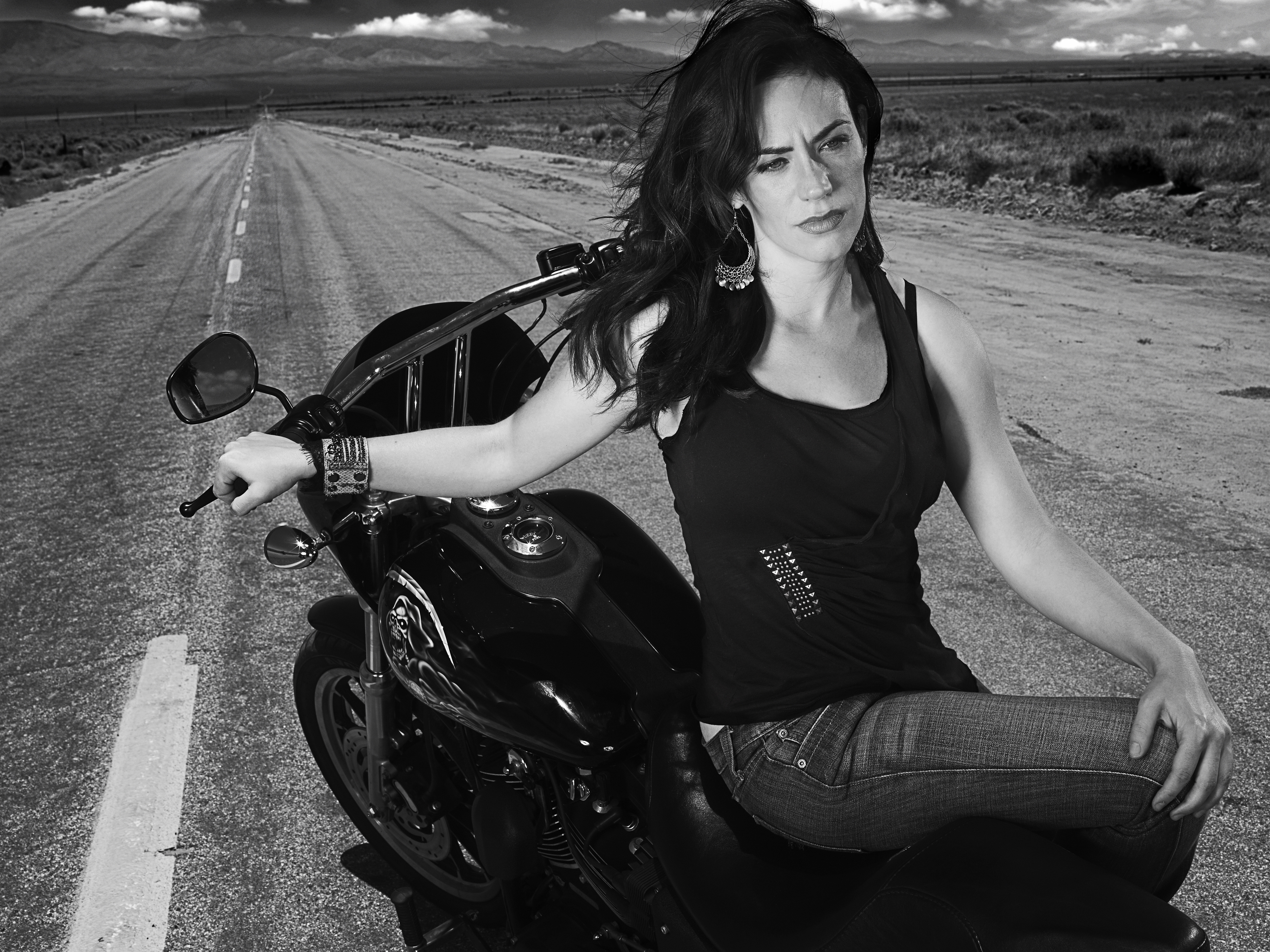 sons of anarchy, tv show, maggie siff QHD