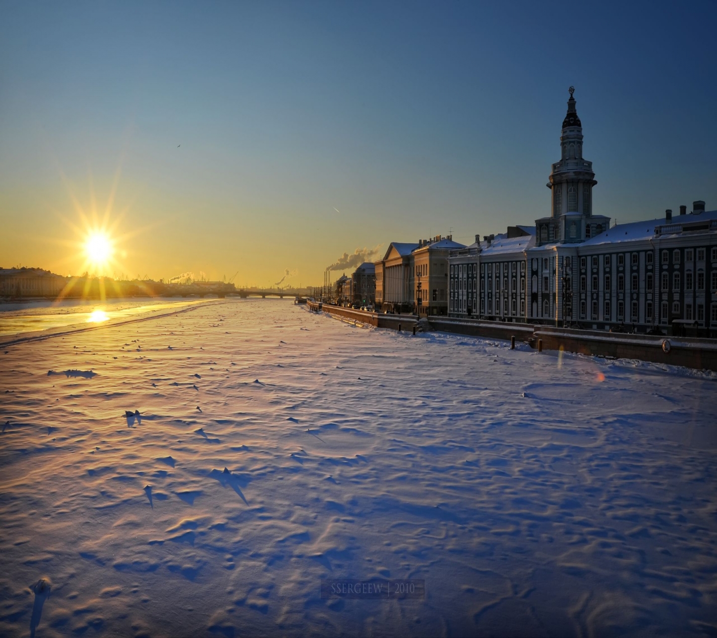 зимой река нева