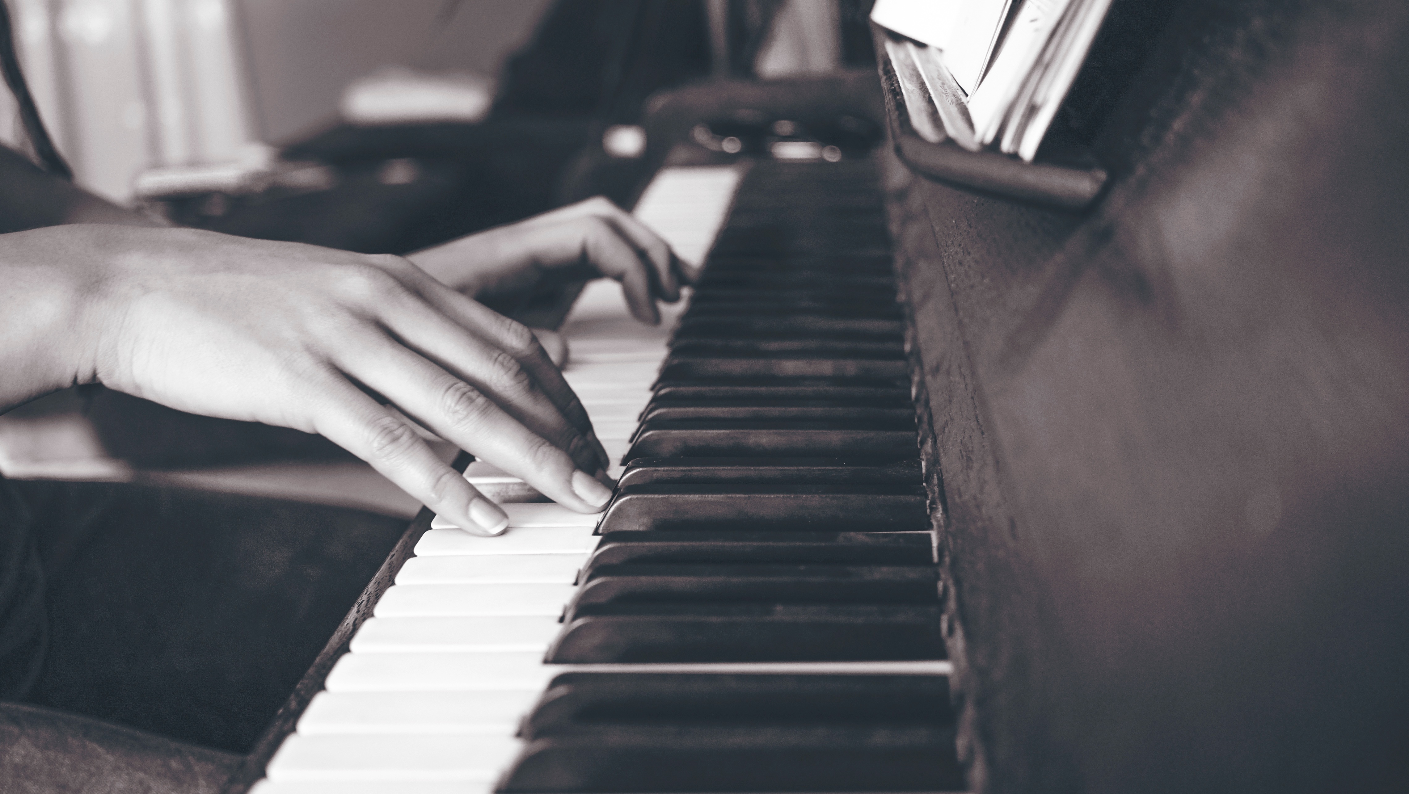 Download mobile wallpaper Bw, Chb, Hands, Keys, Piano, Music for free.