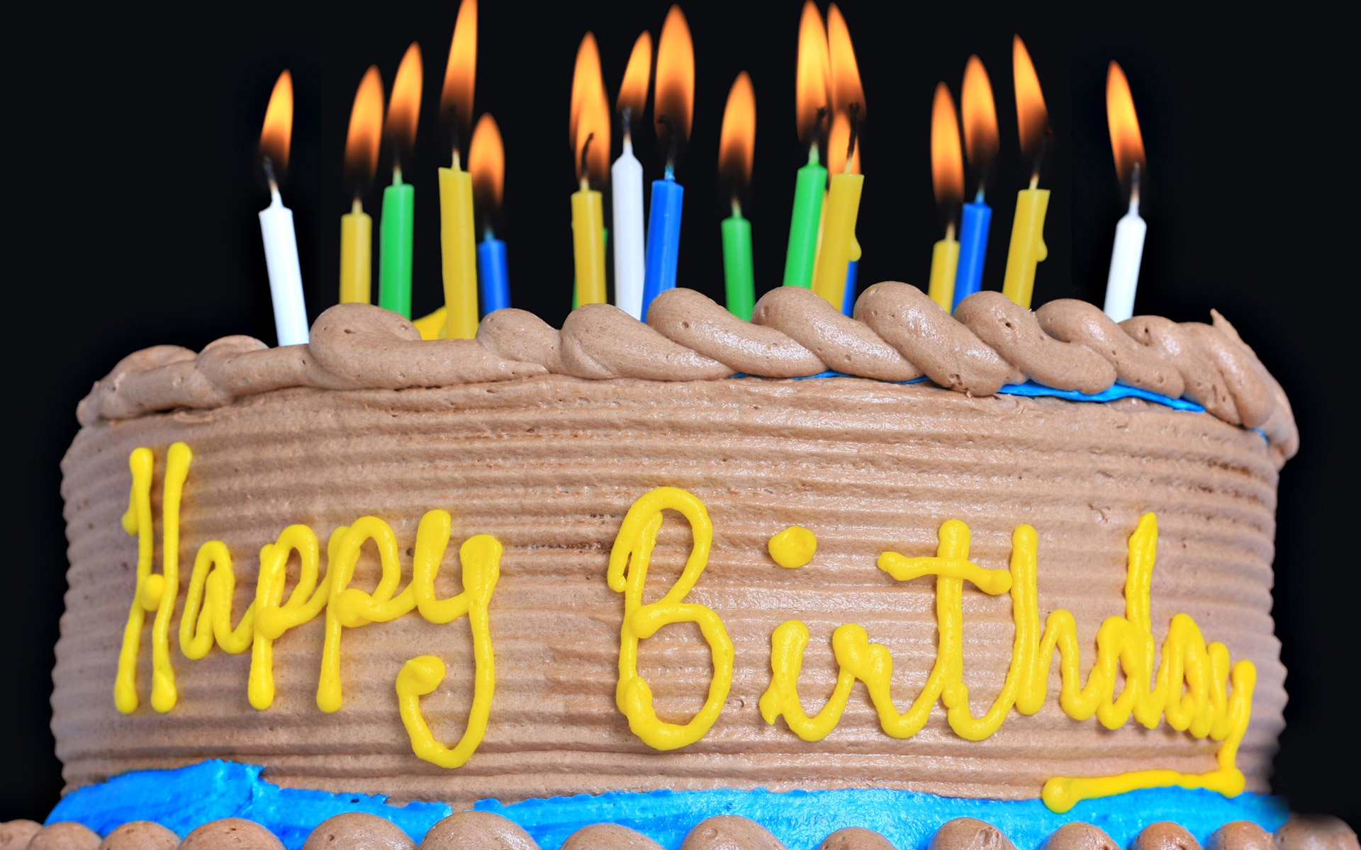 Футаж торт со свечами на день рождения