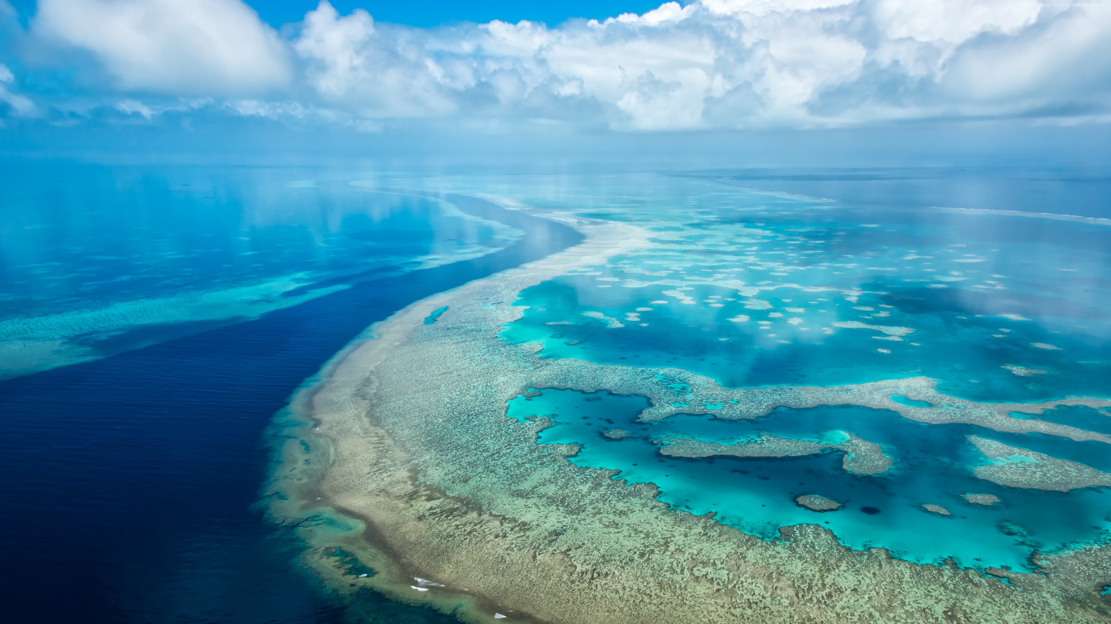 859338 Bild herunterladen erde/natur, great barrier reef, luftbildfotografie, wolke, horizont, ozean, riff, meer - Hintergrundbilder und Bildschirmschoner kostenlos