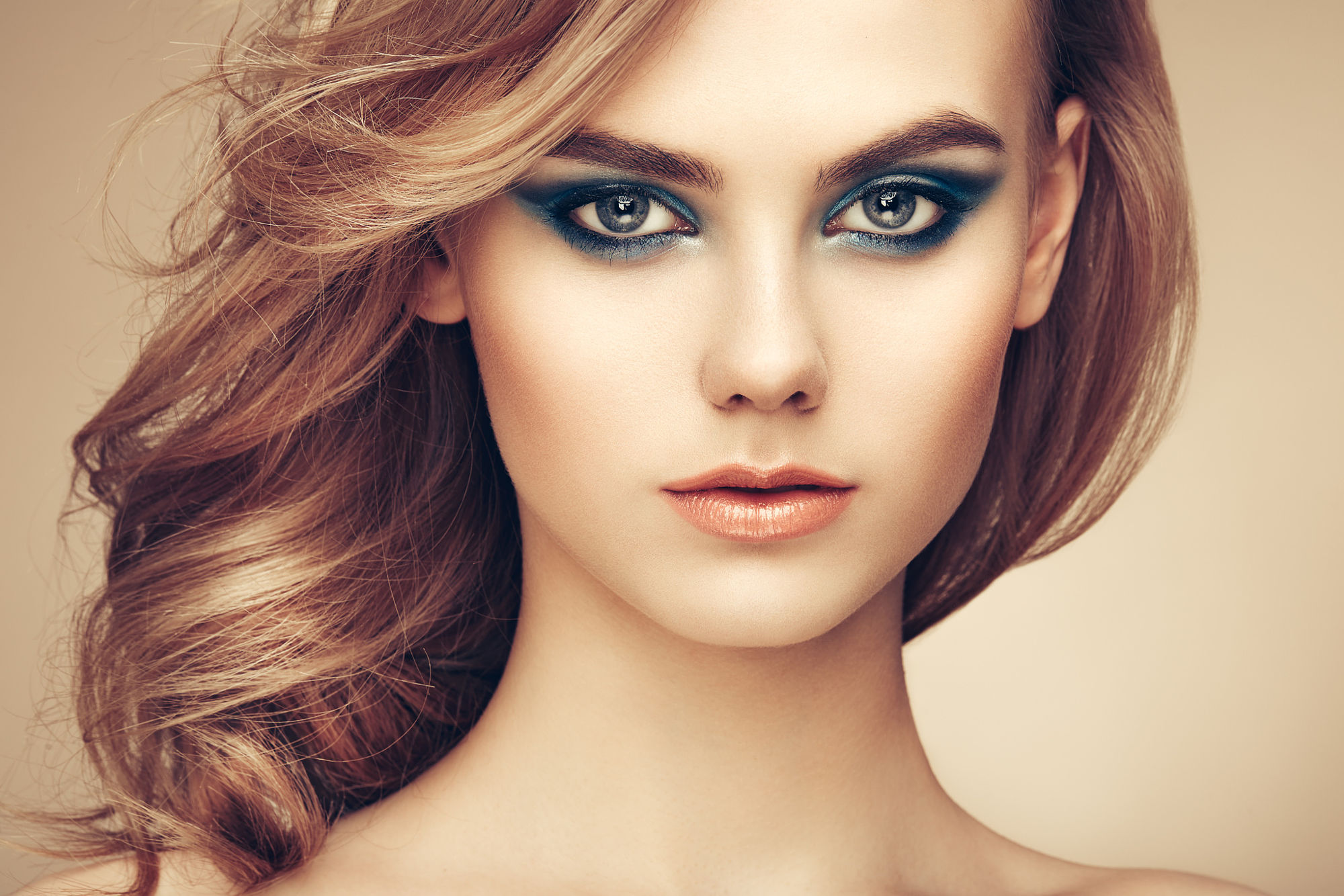 makeup, women, face, blonde, blue eyes, model 4K for PC