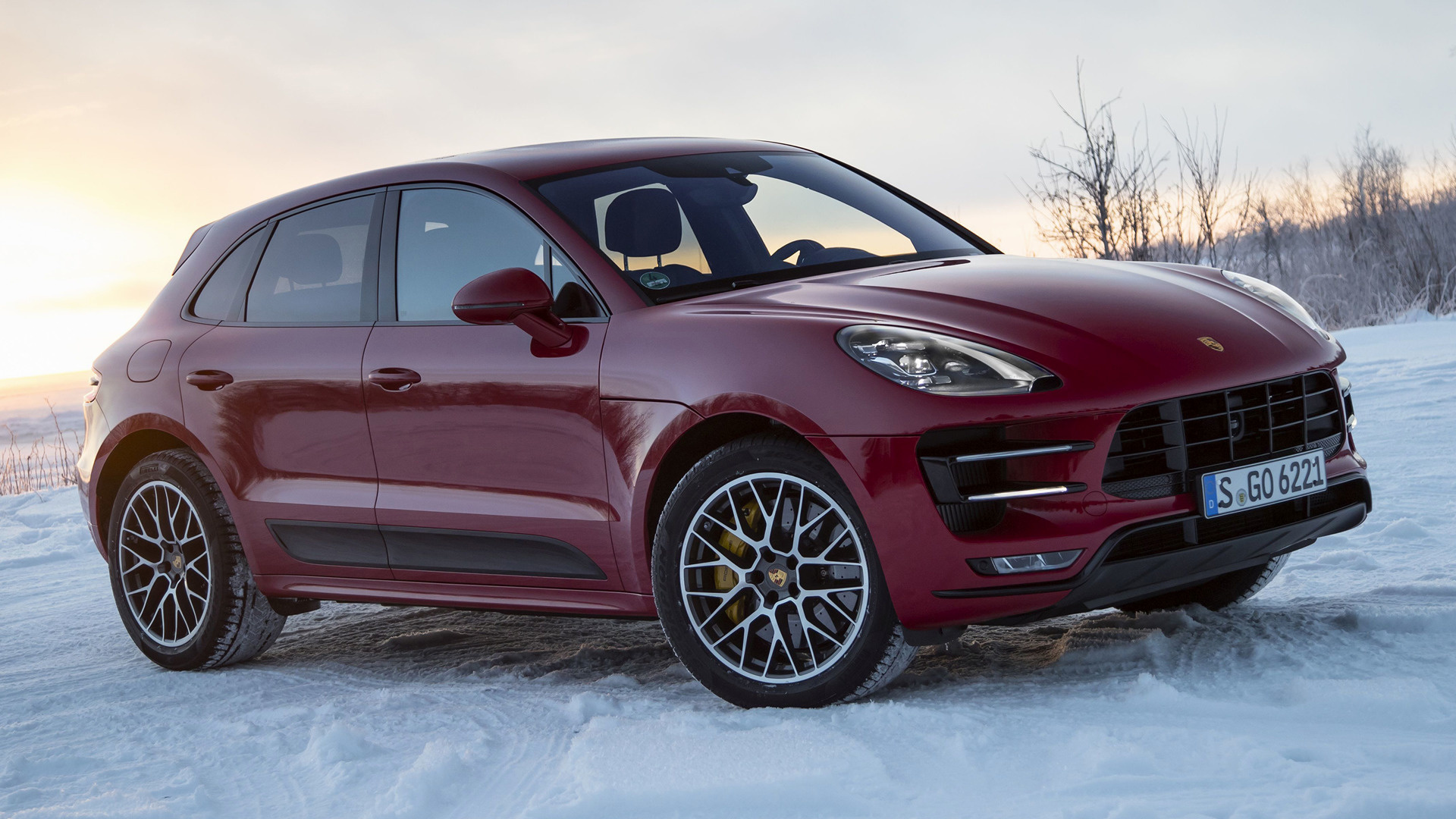 Popular Porsche Macan Turbo Performance Package Image for Phone