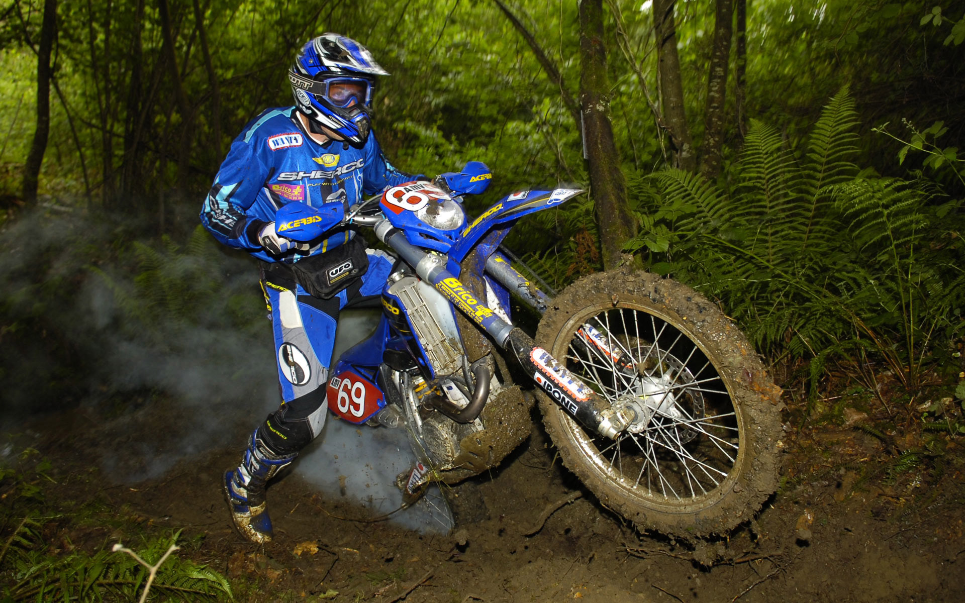 Download mobile wallpaper Sports, People, Motocross for free.