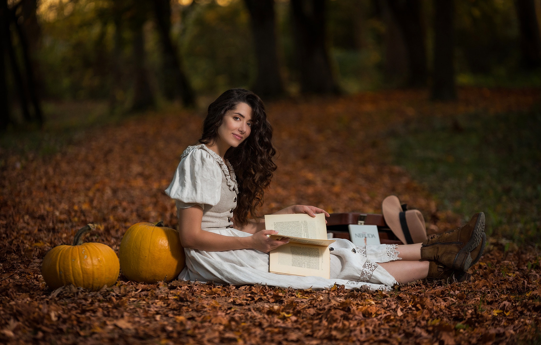 Download mobile wallpaper Pumpkin, Fall, Book, Mood, Women for free.