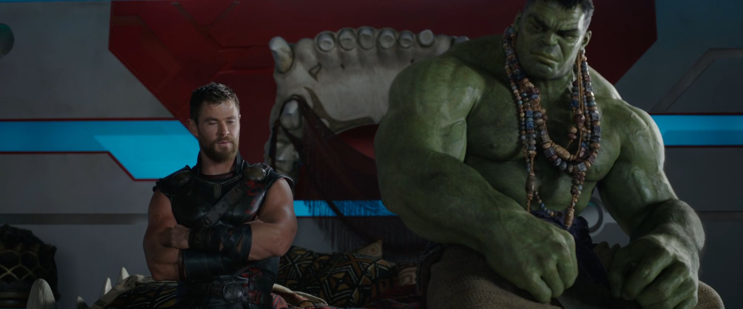 Thor Vs Hulk - DOWNLOAD FREE HD WALLPAPERS