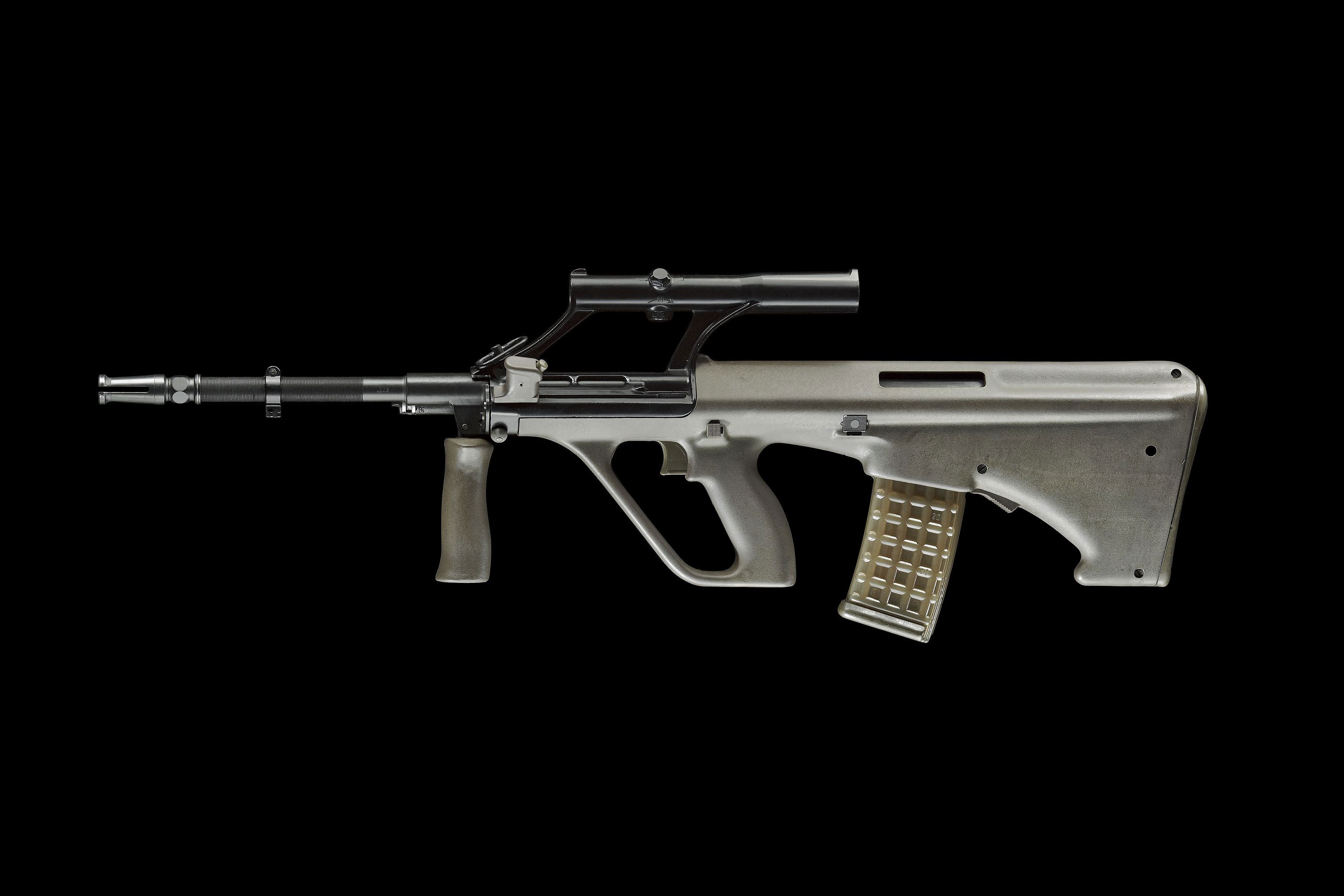 Kurs gun. Автомат Steyr Aug. Оружия Ауг а1. Steyr Aug снайперская винтовка. Универсальная армейская винтовка Steyr Aug.