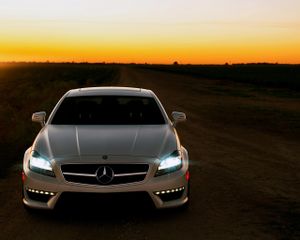 Скачать обои Мерседес (Mercedes) на телефон бесплатно