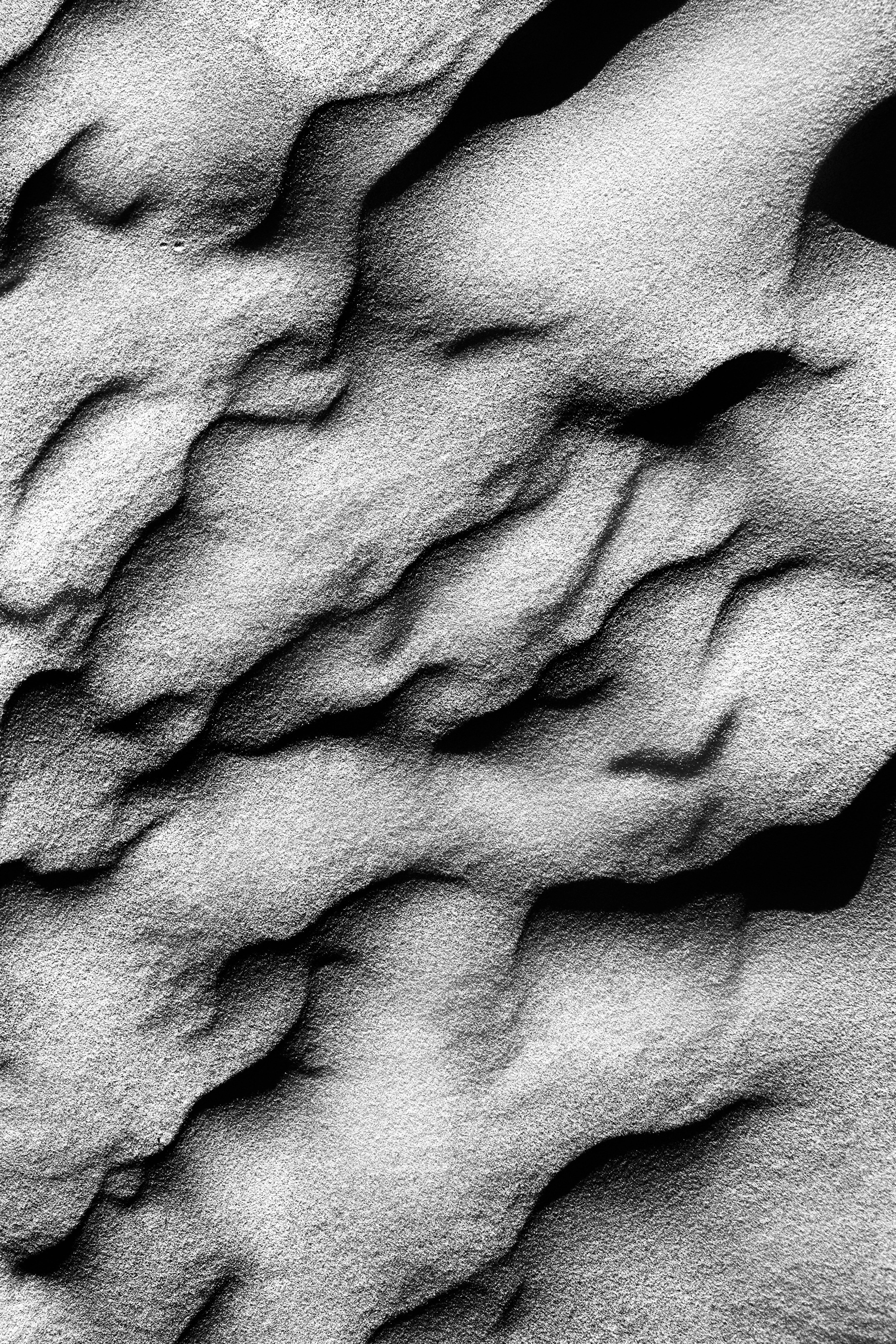 Download mobile wallpaper Waves, Chb, Sand, Bw, Grey, Texture, Textures for free.