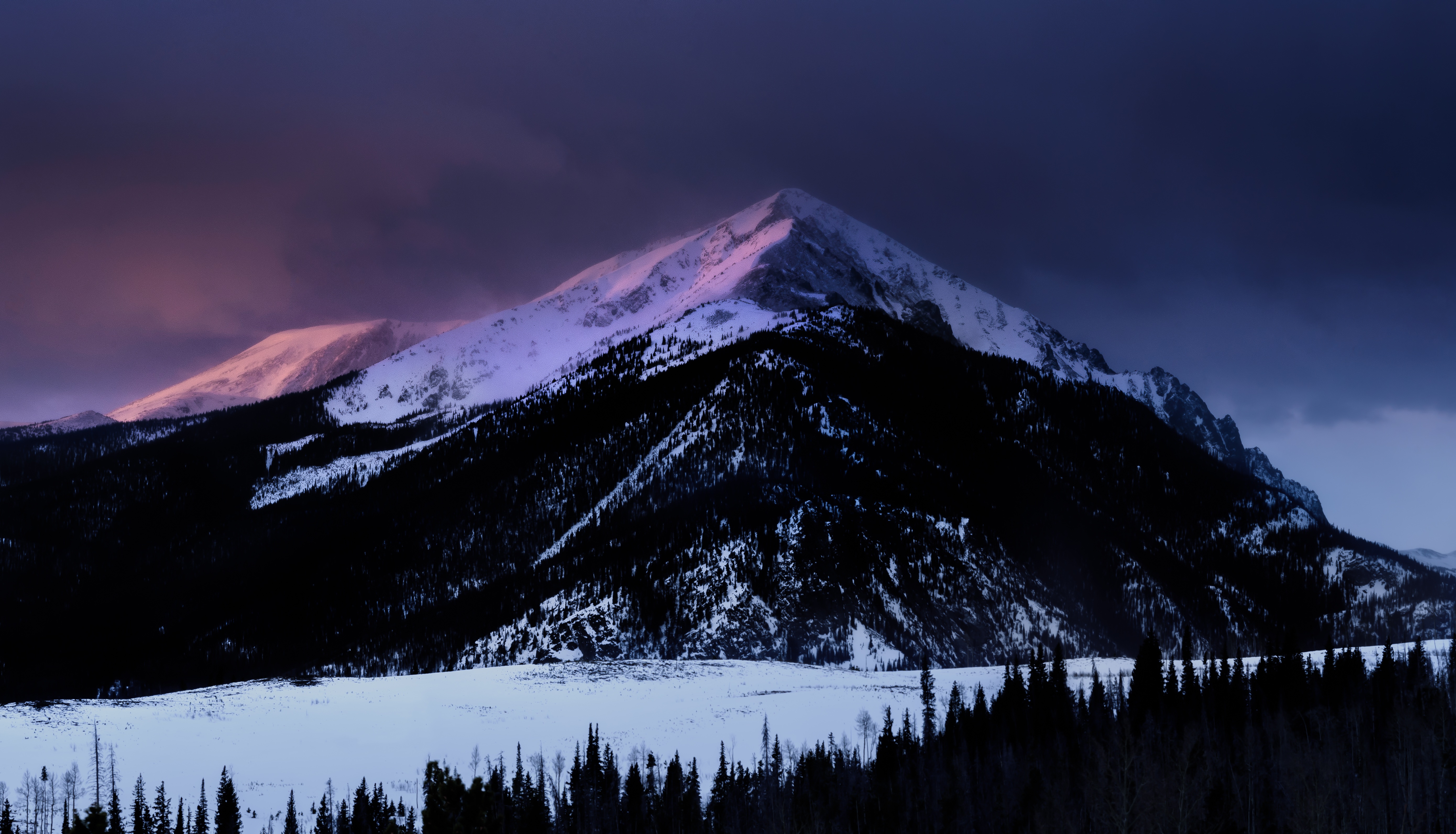 Laden Sie das Natur, Scheitel, Nach Oben, Mountains, Übernachtung, Schnee-Bild kostenlos auf Ihren PC-Desktop herunter