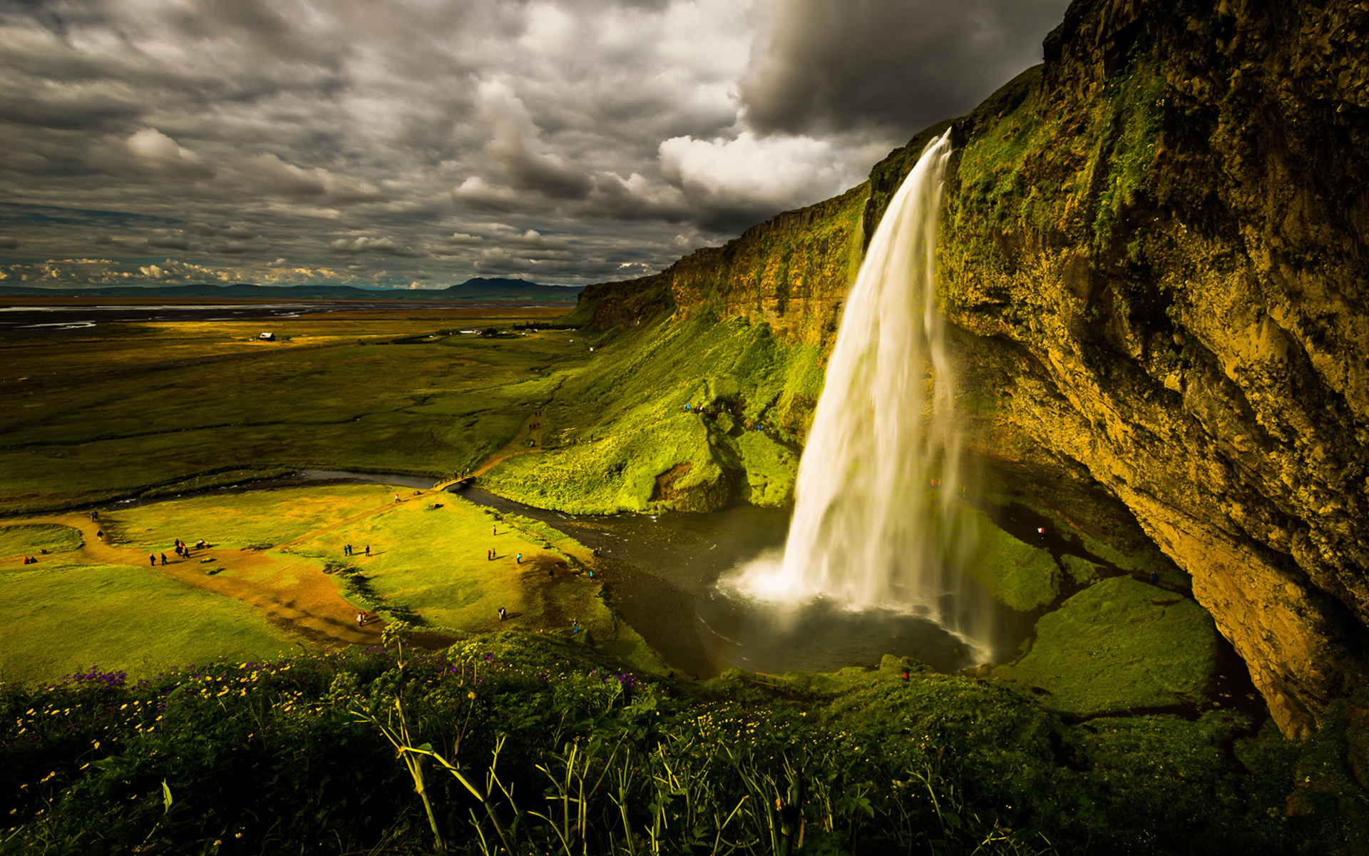 Золотой водопад Исландия