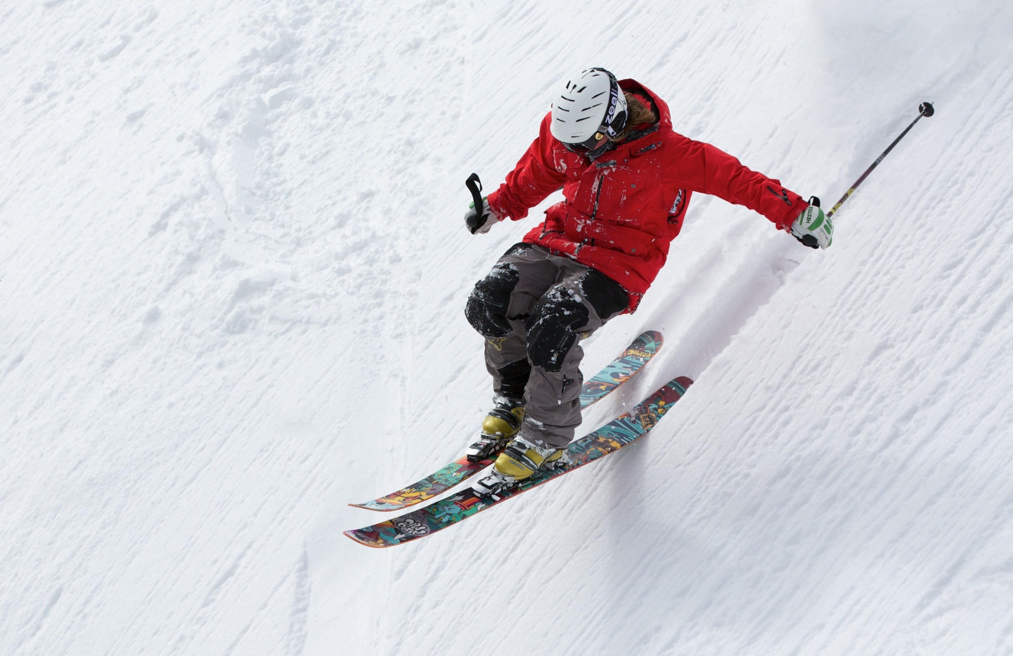 733432 скачать обои лыжи, виды спорта, катание на лыжах, снег, зима - заставки и картинки бесплатно