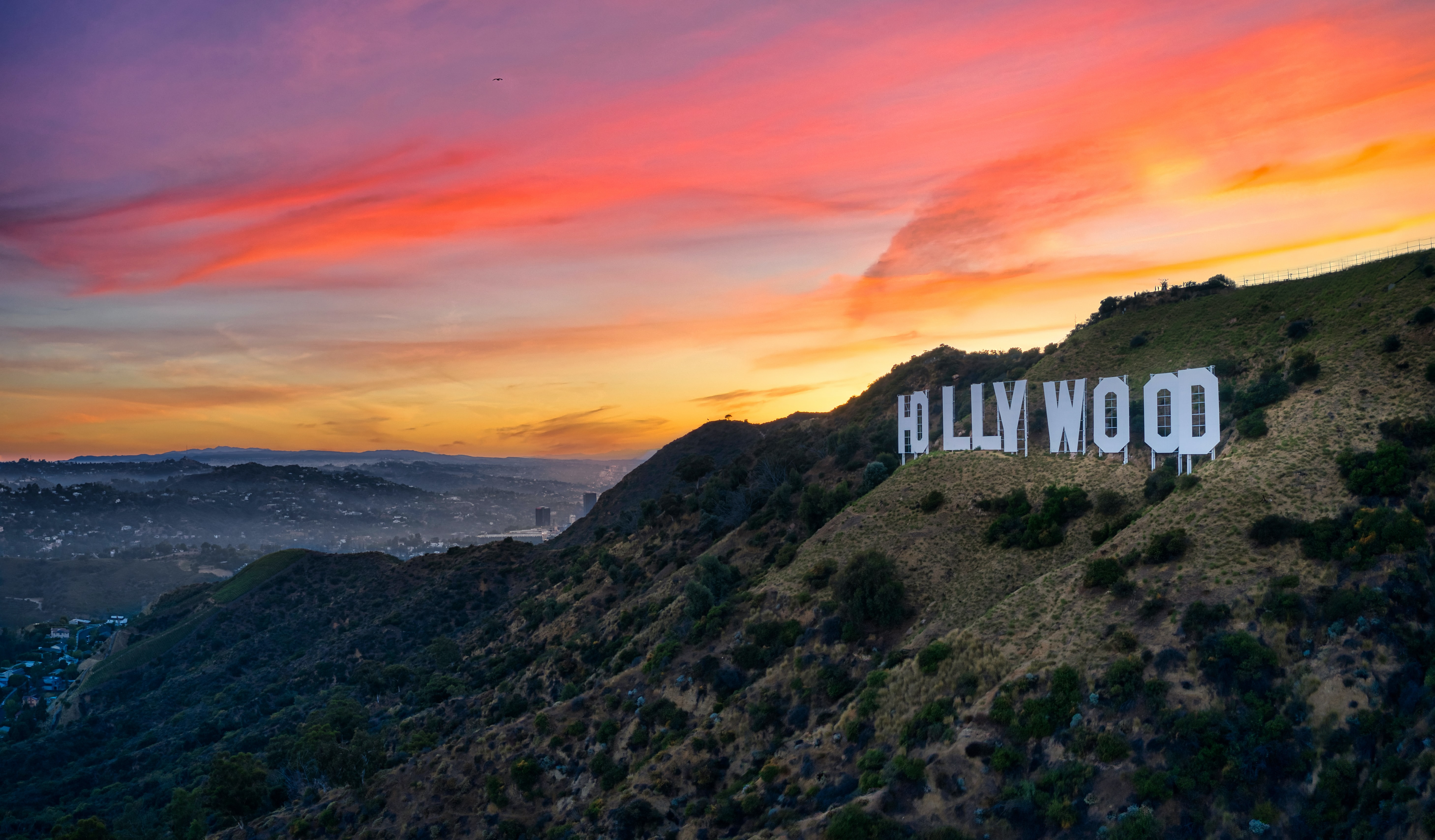 Handy-Wallpaper Sunset, Die Wörter, Wörter, Felsen, Die Steine, Inschrift, Wort, Hollywood kostenlos herunterladen.