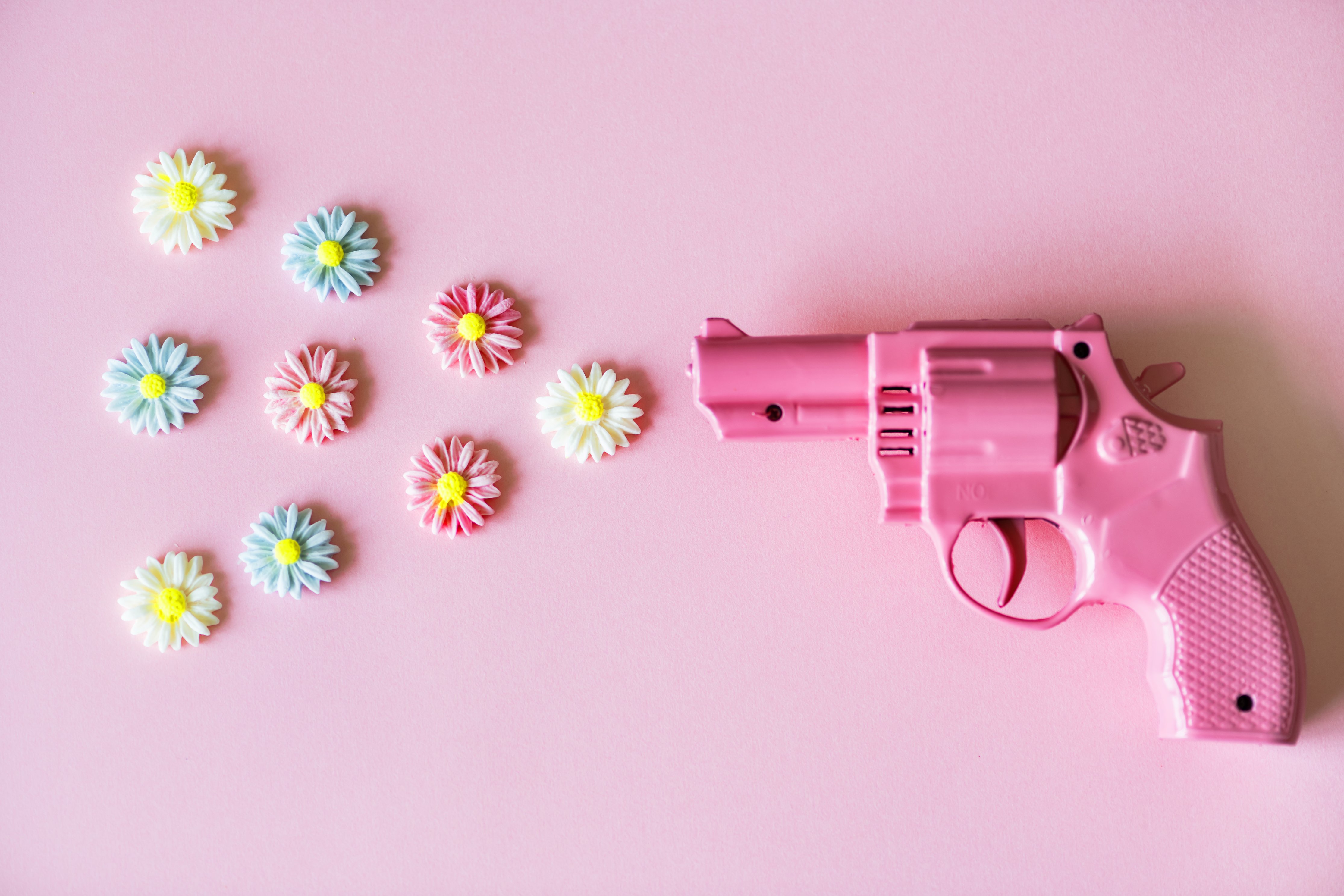 Free download wallpaper Pink, Toy, Weapons, Revolver on your PC desktop