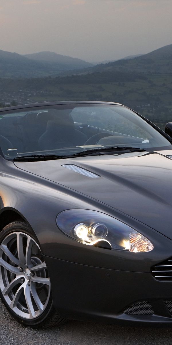 Aston Martin db9 Black