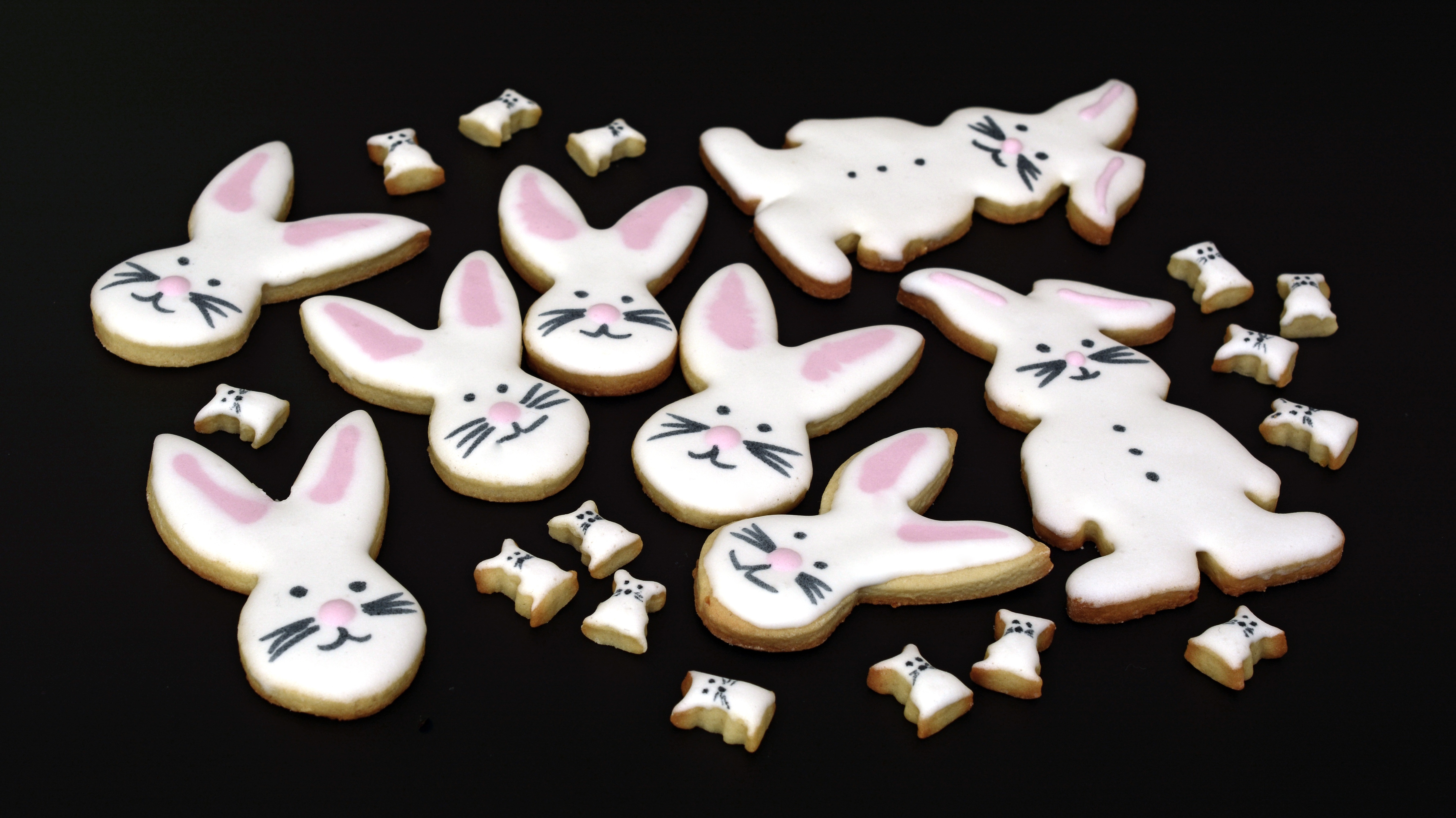 food, cookies, sweet, glaze, hares download HD wallpaper