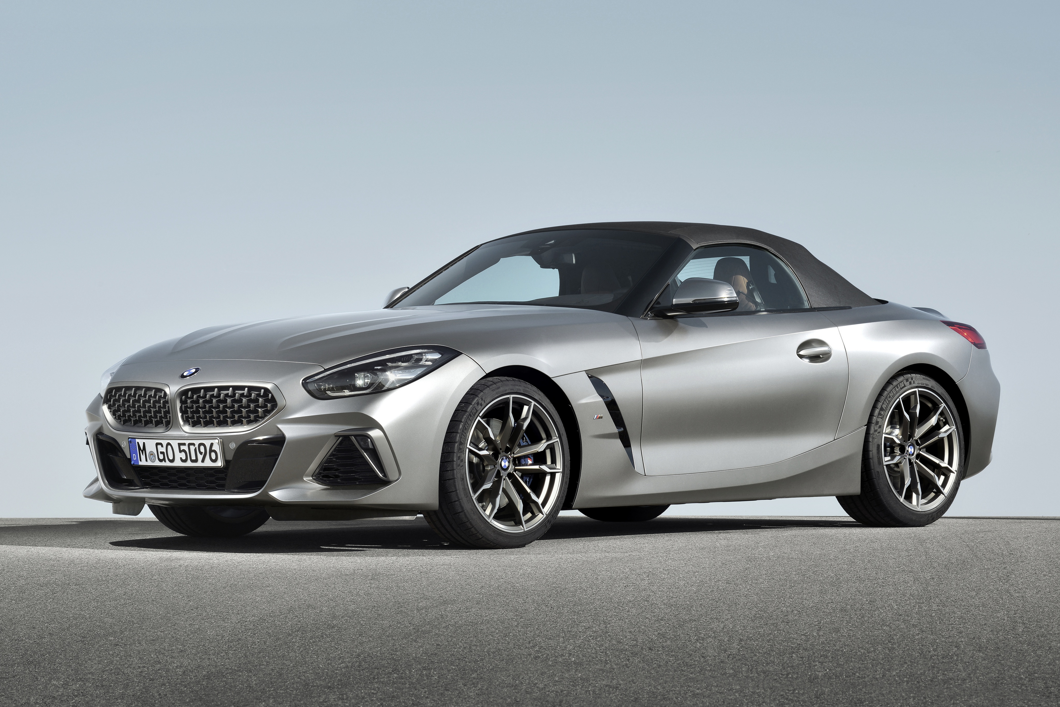 Bmw z4. БМВ z4 кабриолет 2020. BMW z4 g29 m40i. БМВ z4 родстер. BMW z4 Roadster 2020.