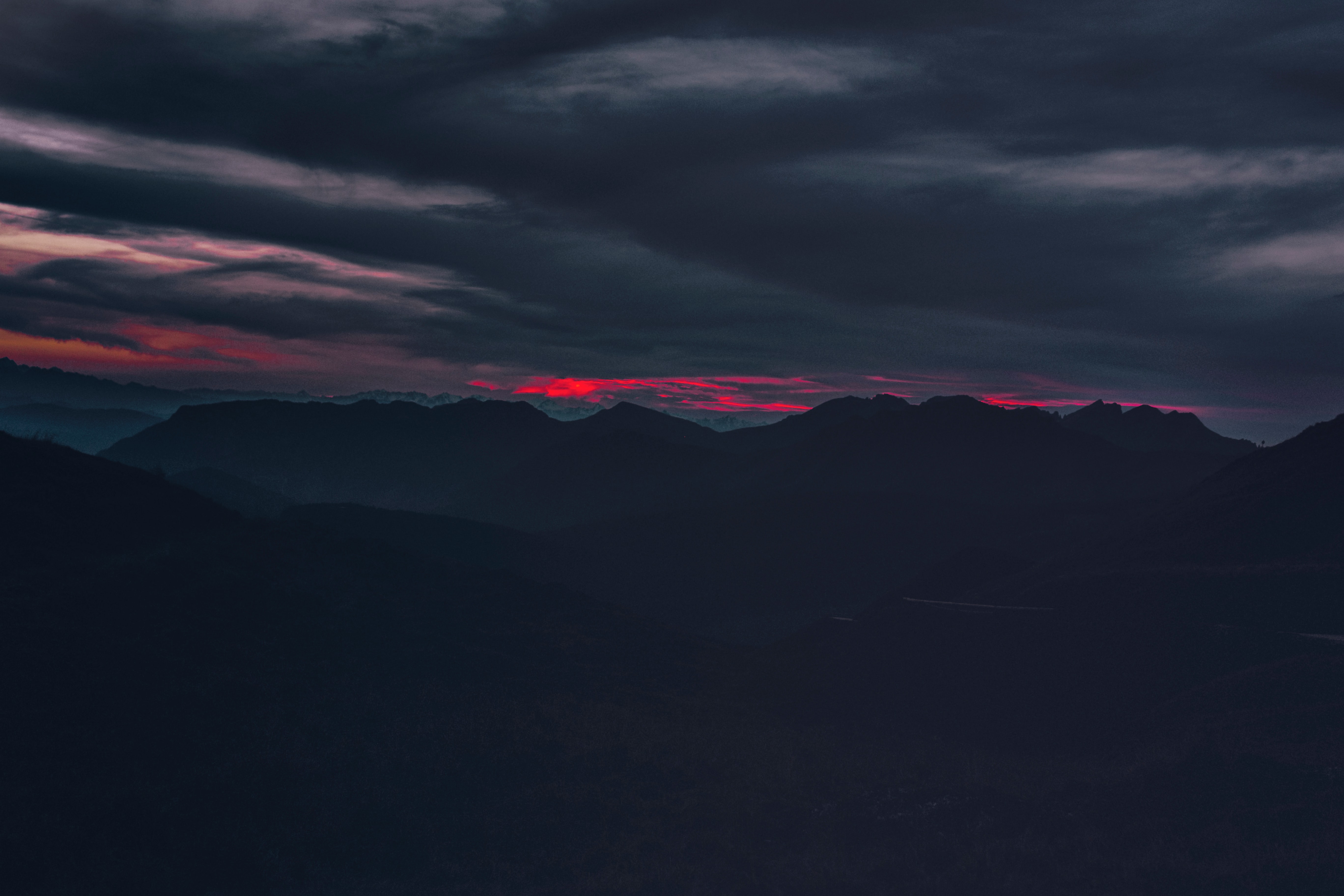 Laden Sie das Natur, Sunset, Die Hügel, Hügel, Sky, Mountains, Dunkel-Bild kostenlos auf Ihren PC-Desktop herunter