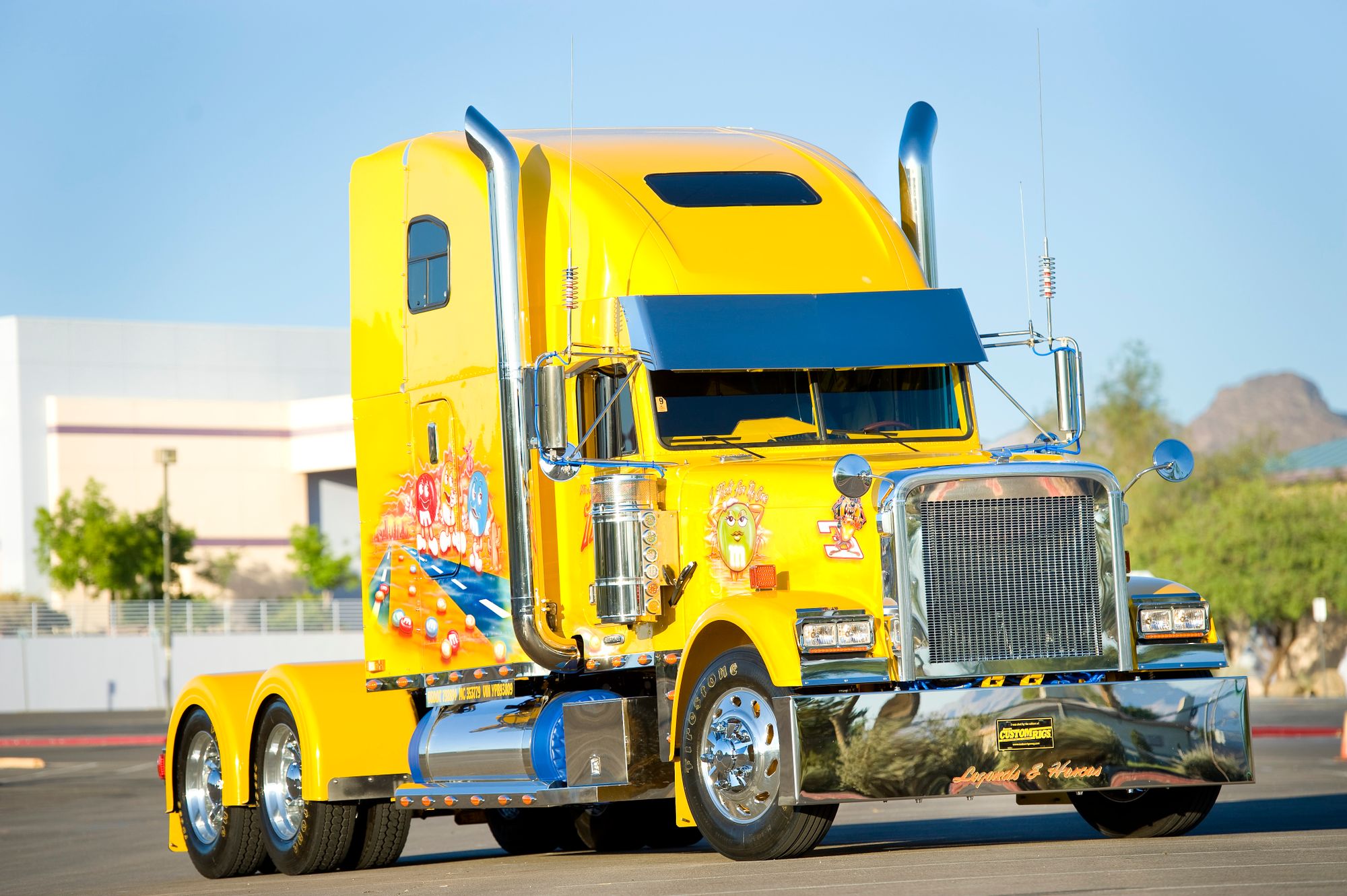 Freightliner Semi Truck