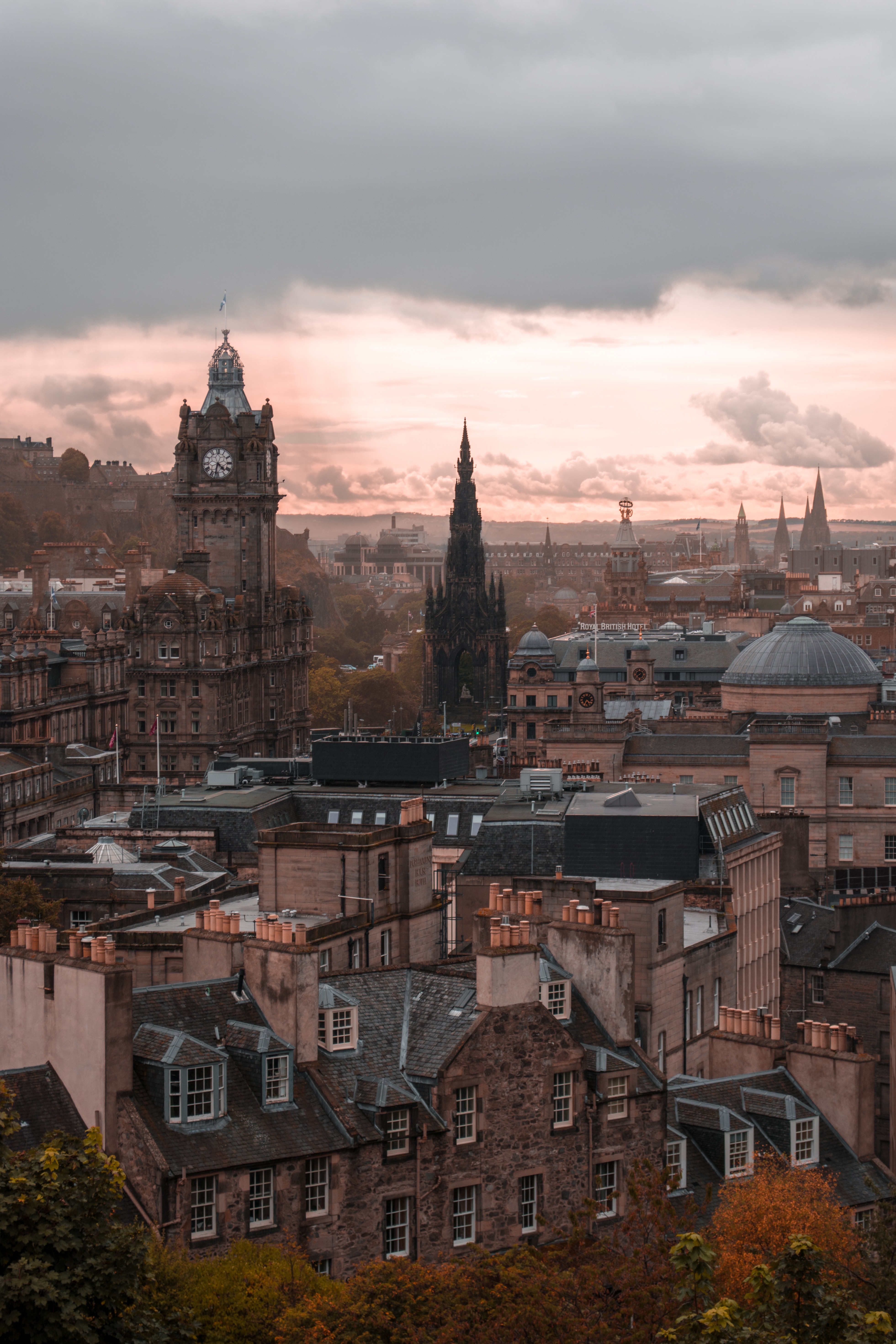 Laden Sie das Edinburgh, Stadt, Gebäude, Alt, Städte, Blick Von Oben, Architektur-Bild kostenlos auf Ihren PC-Desktop herunter