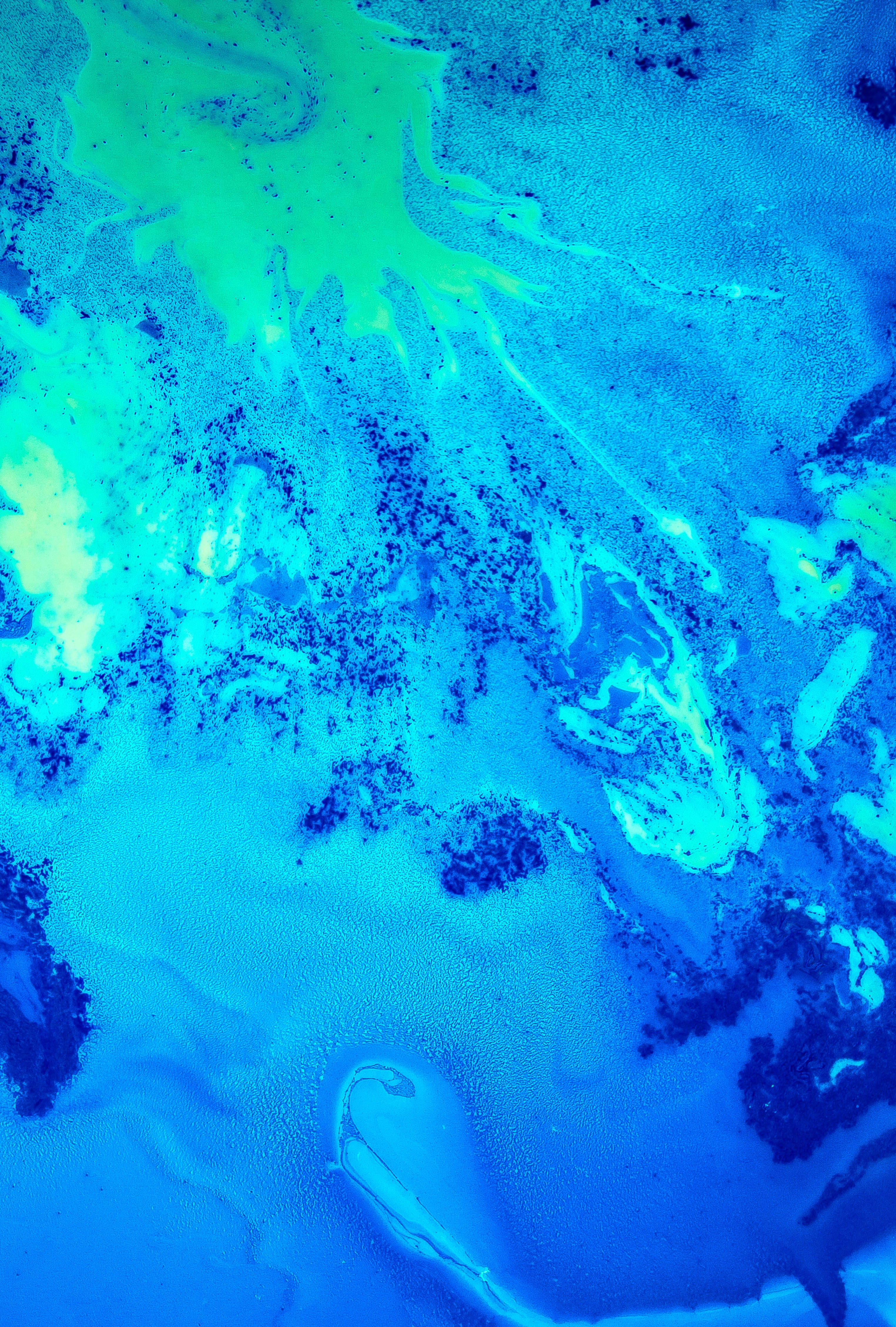 Download mobile wallpaper Liquid, Spots, Divorces, Stains, Paint, Abstract for free.