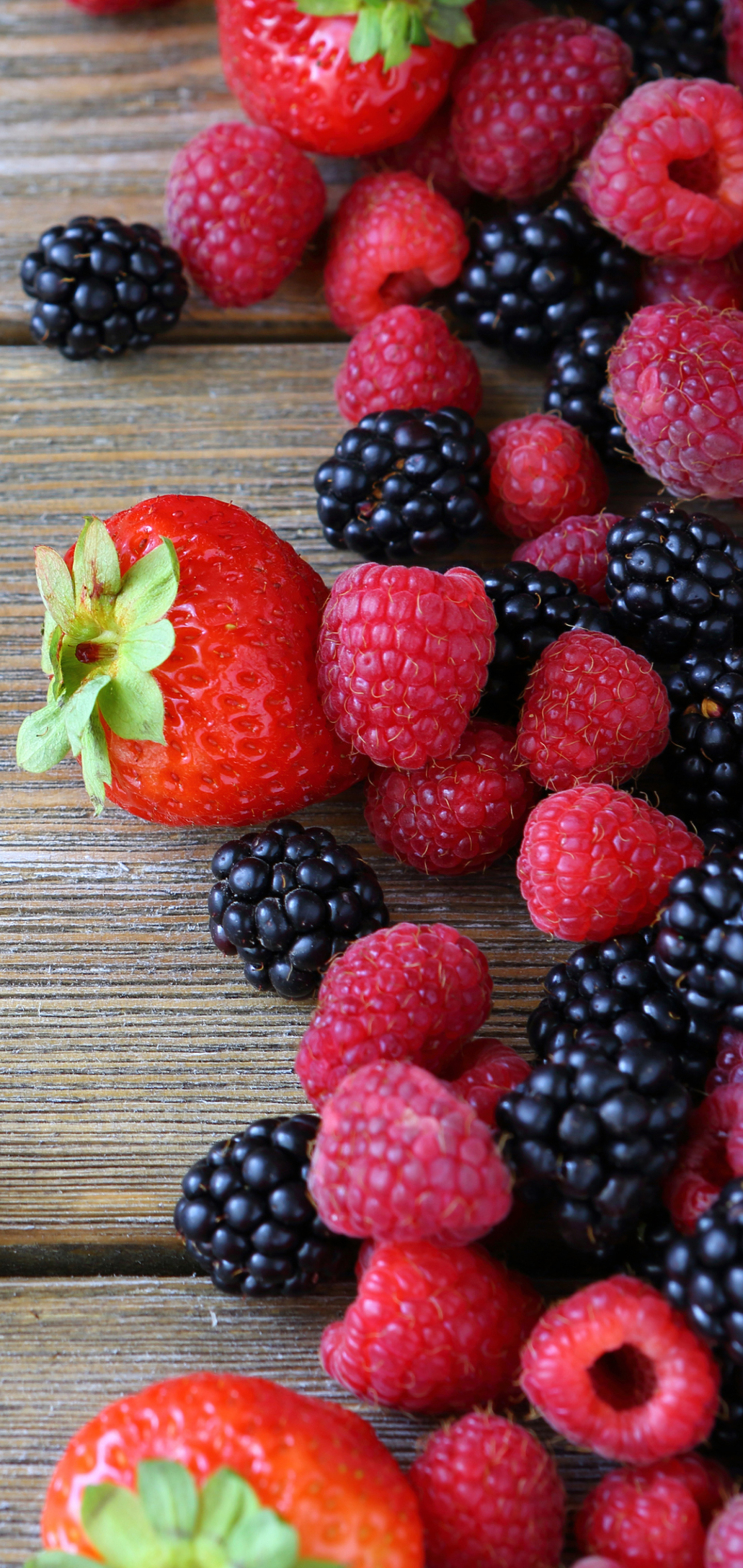 1341753 免費下載壁紙 食物, 浆果, 覆盆子, 树莓, 草莓, 黑莓 屏保和圖片