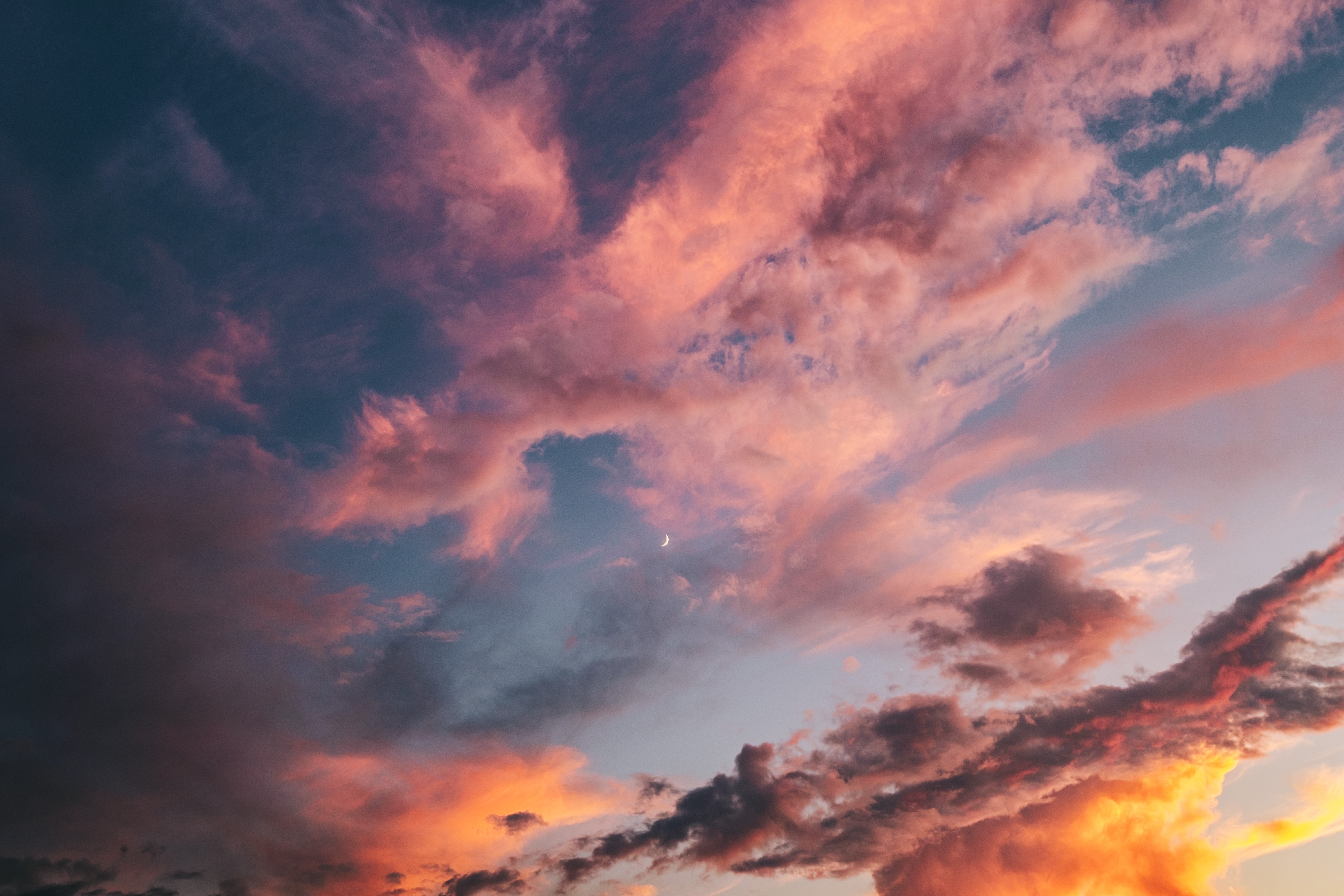 150100 Hintergrundbild herunterladen natur, sunset, sky, clouds, morgendämmerung, porös, poröse - Bildschirmschoner und Bilder kostenlos