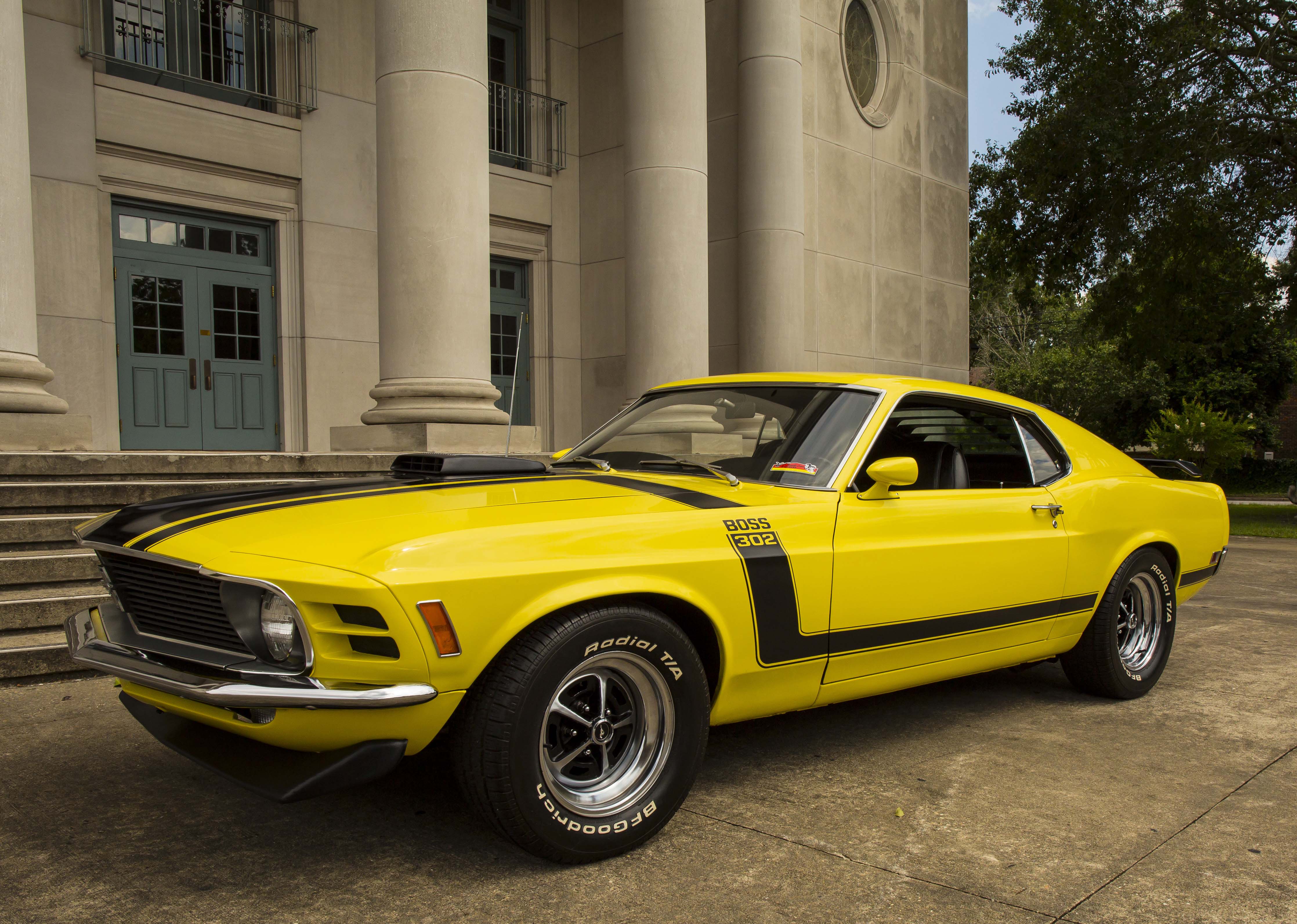 Форд Мустанг Boss 302