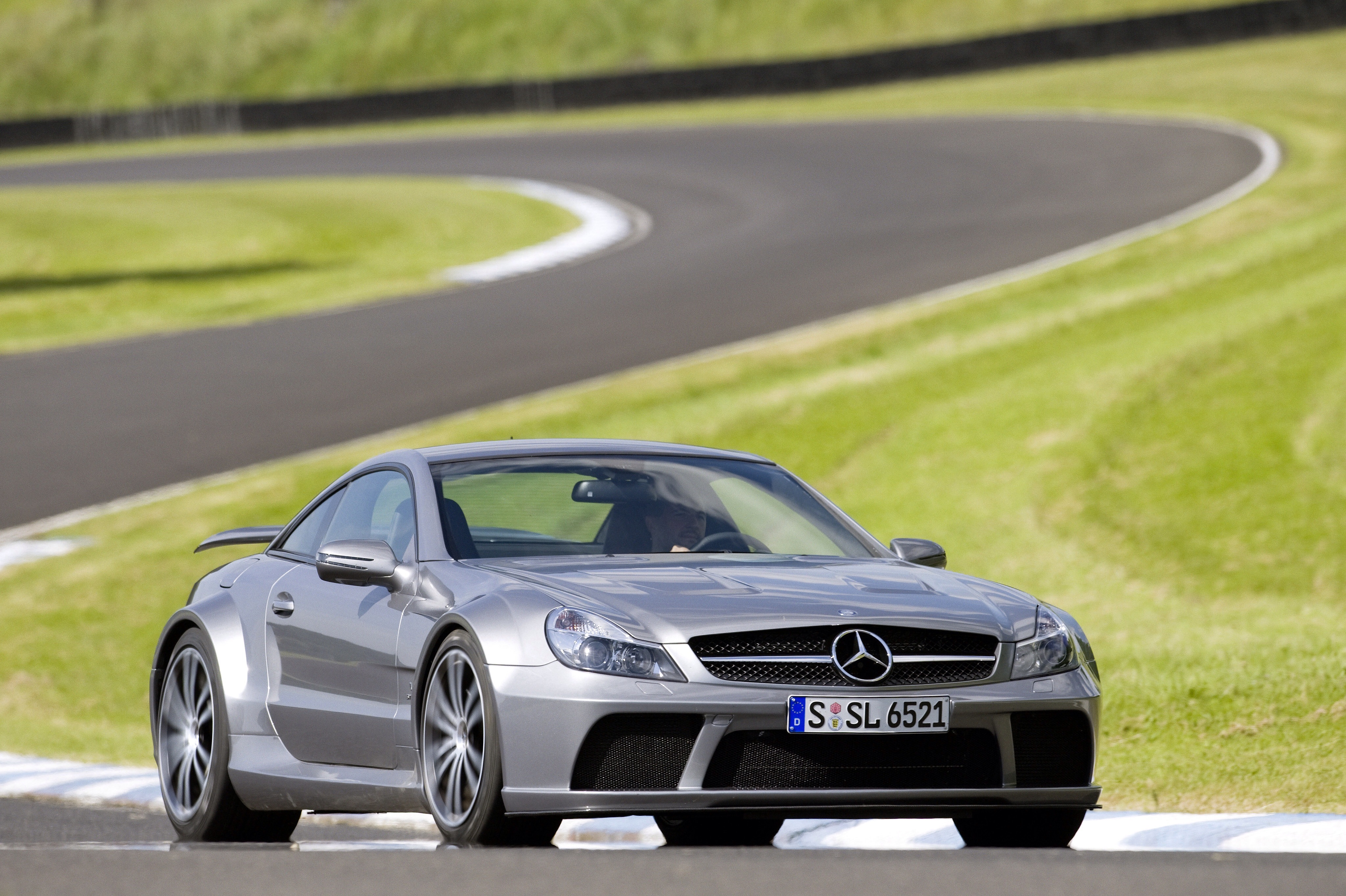 Mercedes Benz sl65 Wallpaper Phone