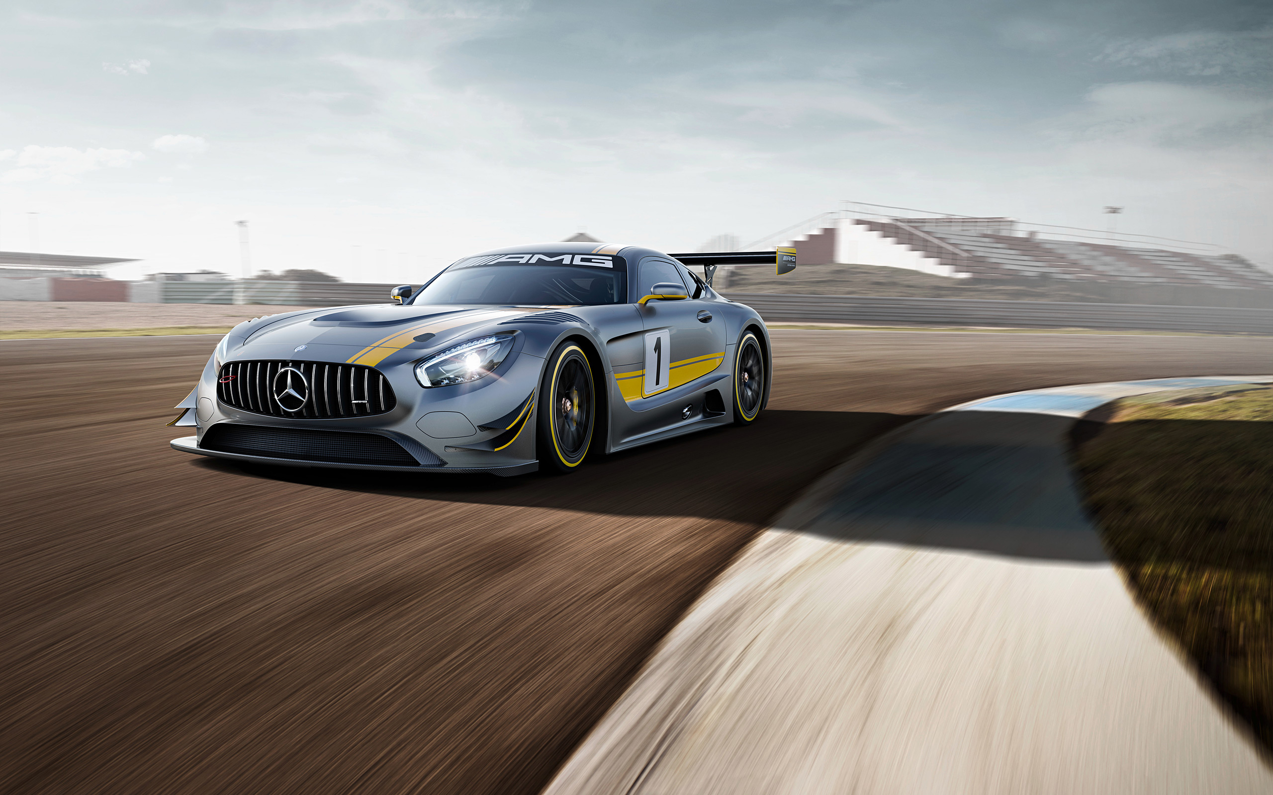 Мерседес AMG gt 3