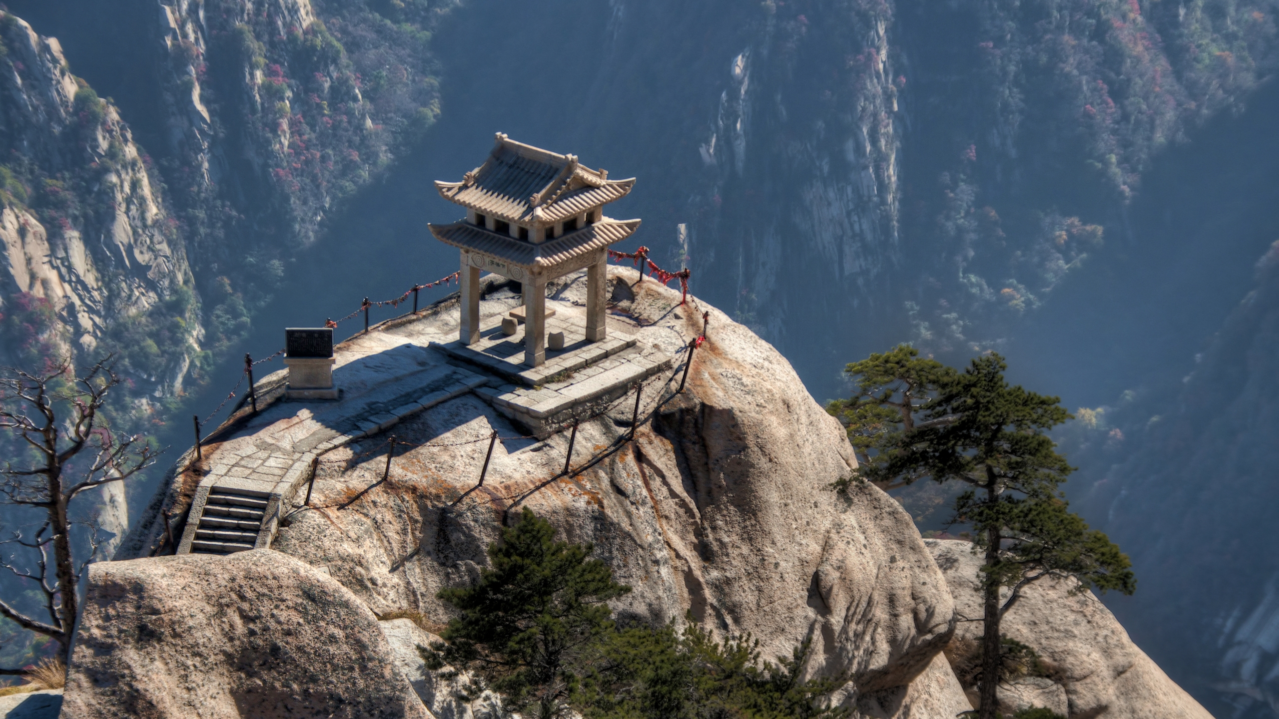 333591 Hintergrundbild herunterladen tempel, religiös, china, berg hua - Bildschirmschoner und Bilder kostenlos