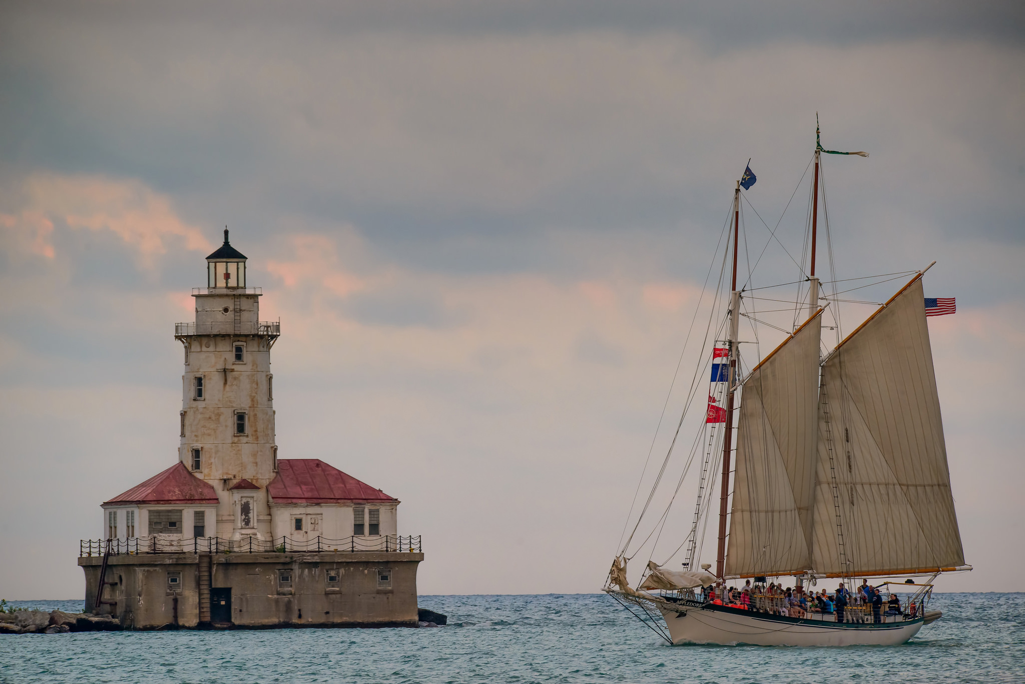 vehicles, sailing ship, chicago, illinois, lake michigan, lake, lighthouse, sailboat, schooner, tall ship HD wallpaper