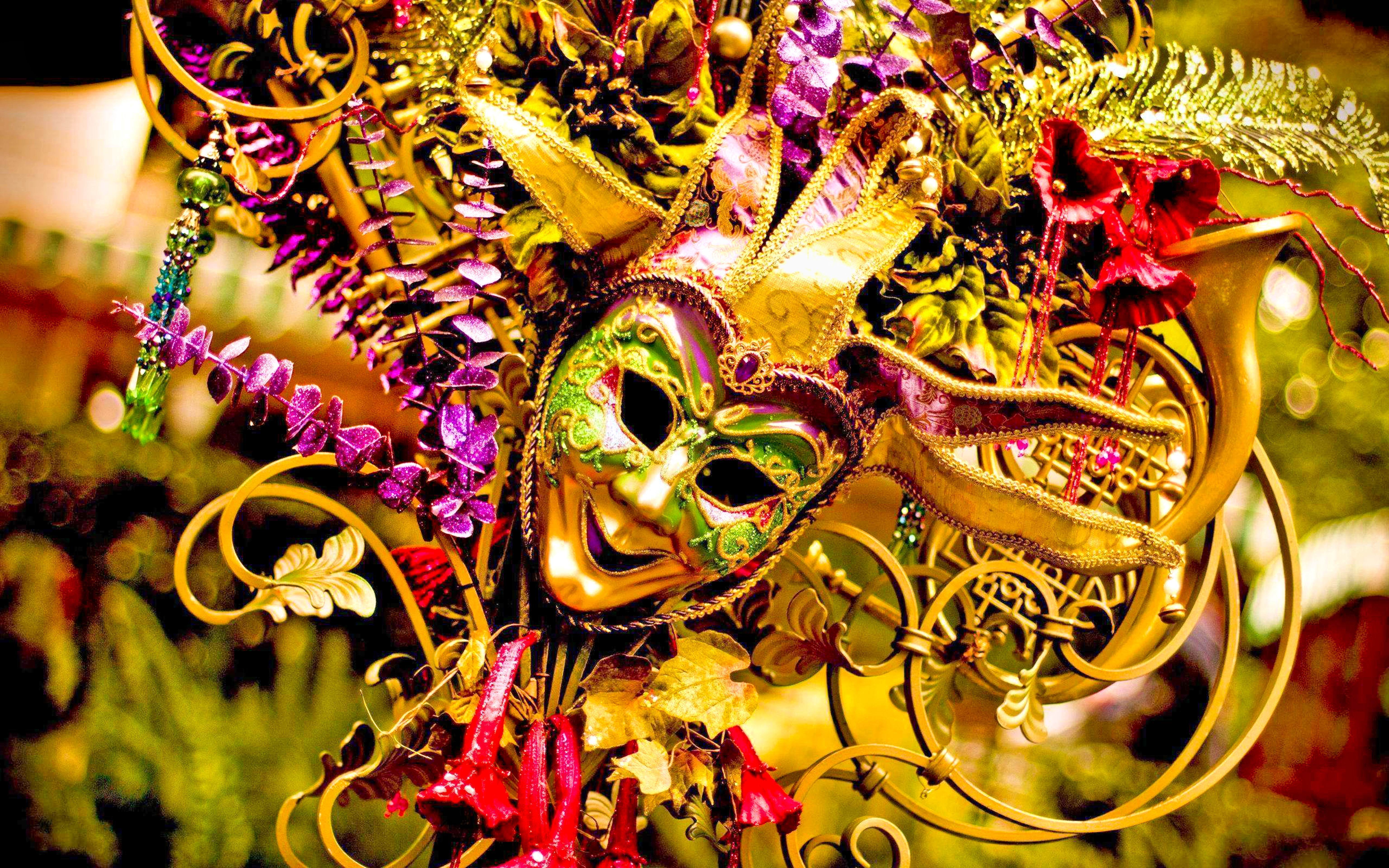 Карнавальные маски mardi gras